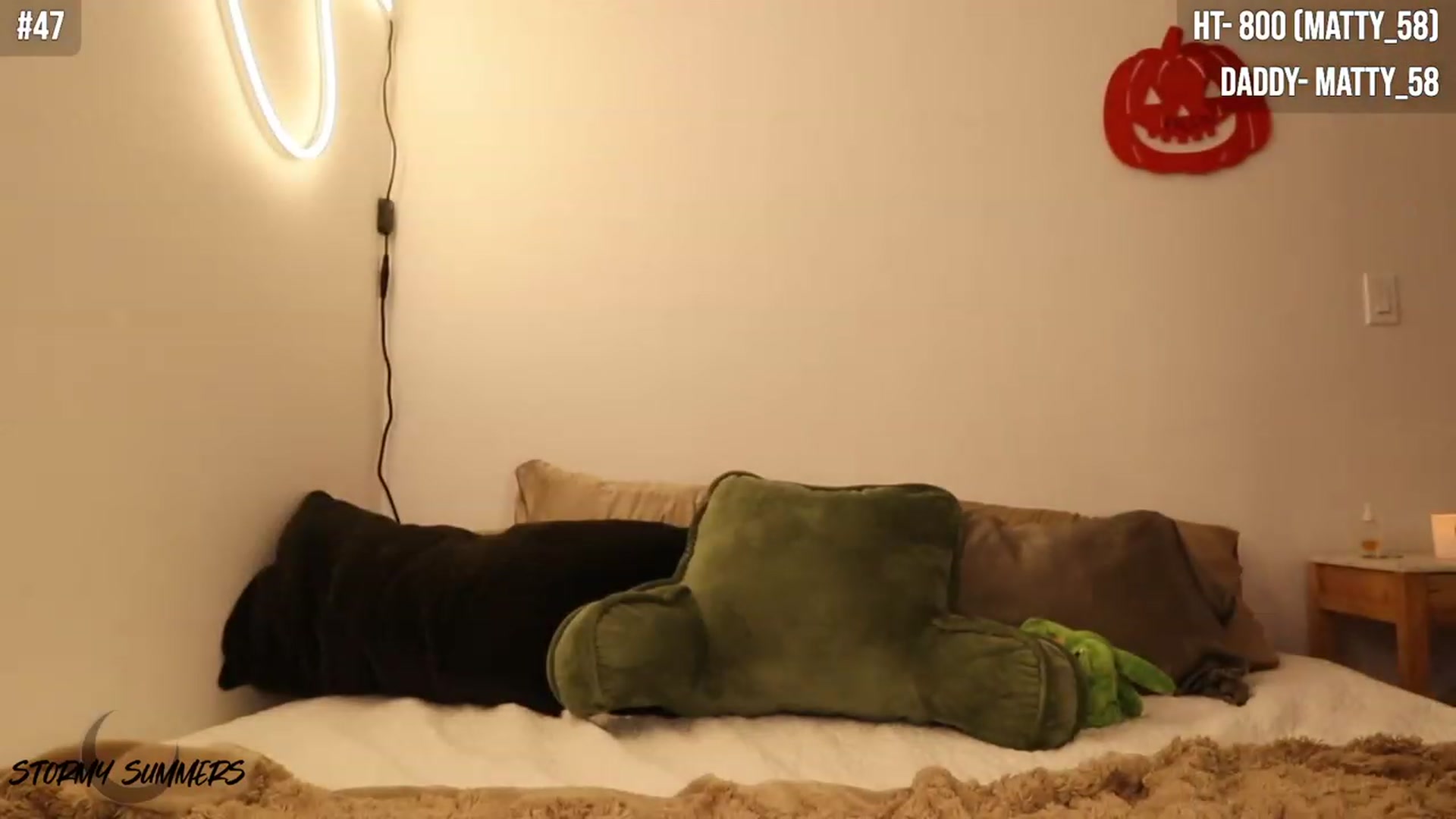 Gallery image thumbnail from Stormy's myfreecams stream on, 10/21/2023, 03:44 image 20 of 20