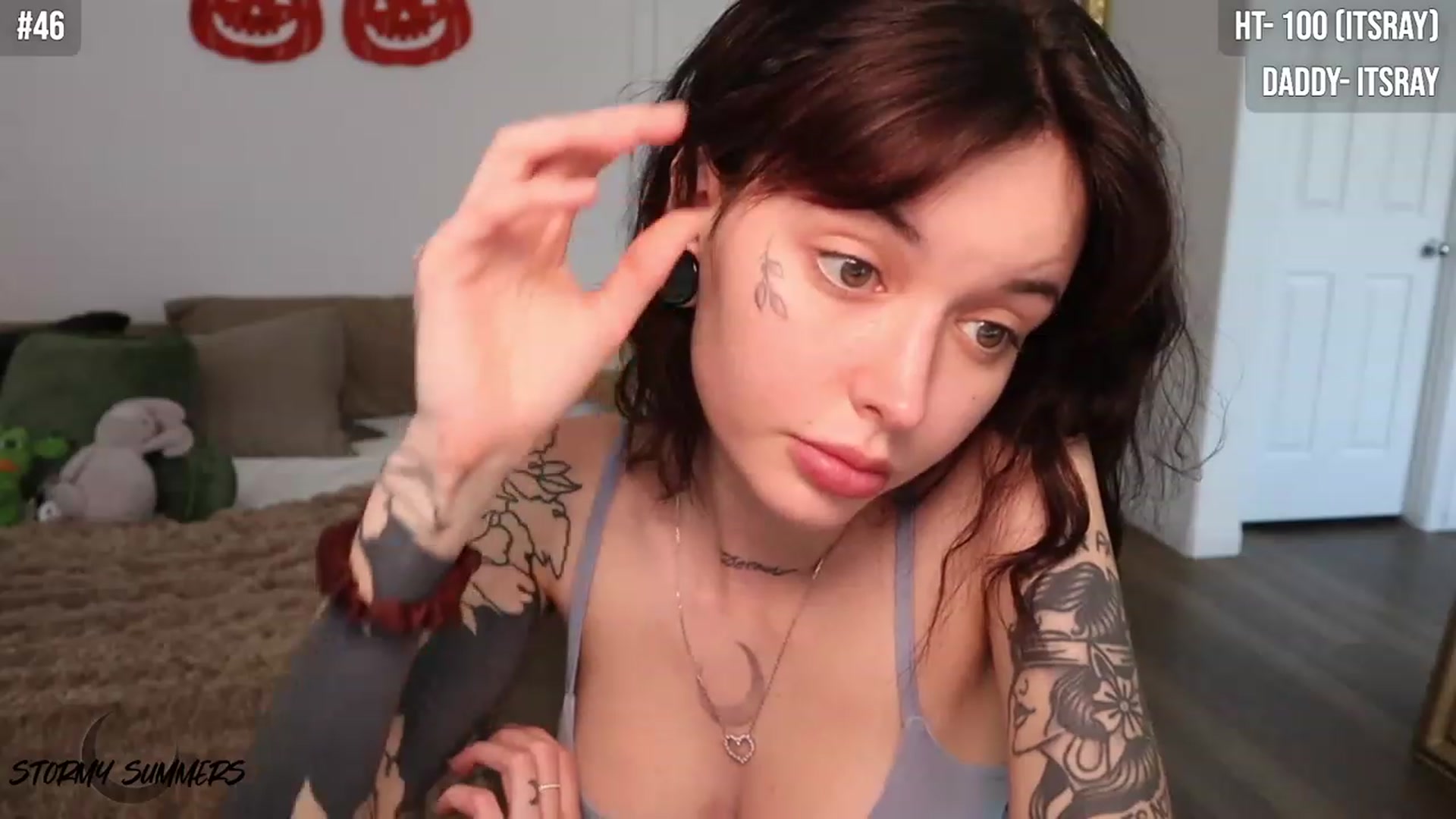 Gallery image thumbnail from Stormy's myfreecams stream on, 10/23/2023, 03:04 image 7 of 20