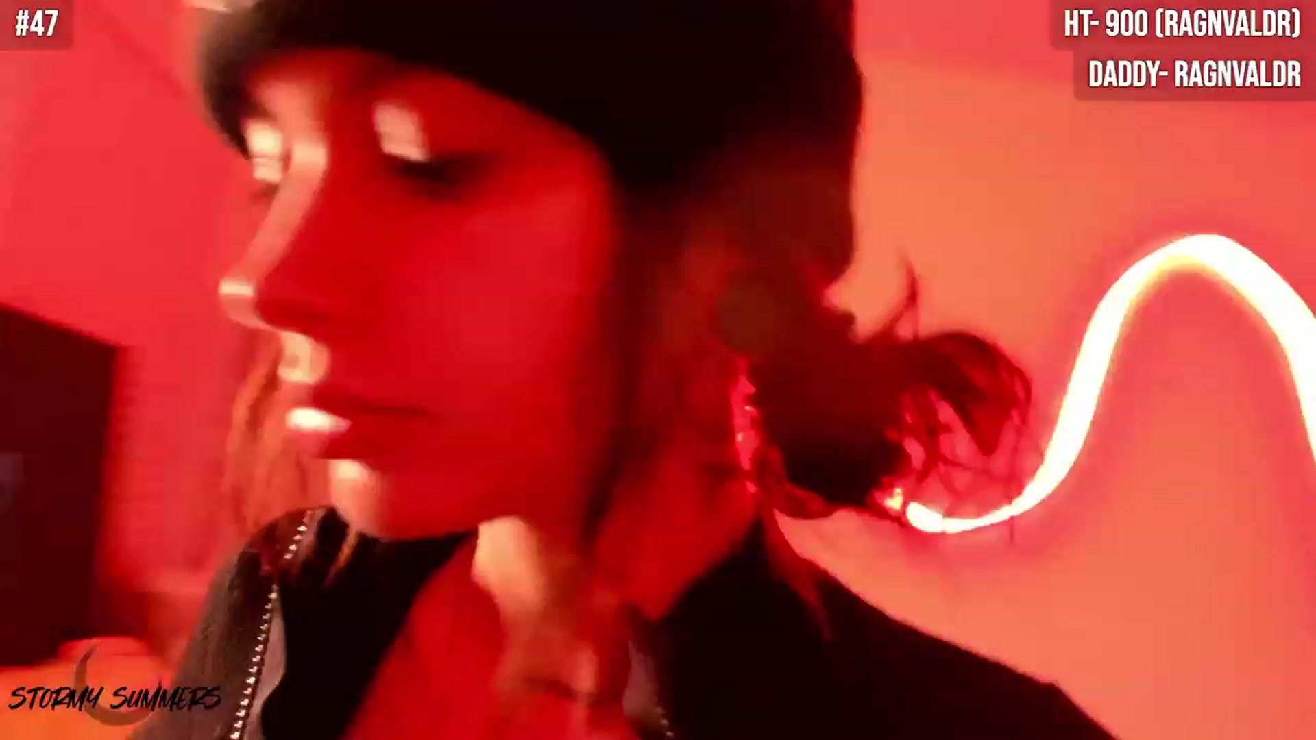 Gallery image thumbnail from Stormy's myfreecams stream on, 10/25/2023, 03:19 image 16 of 20