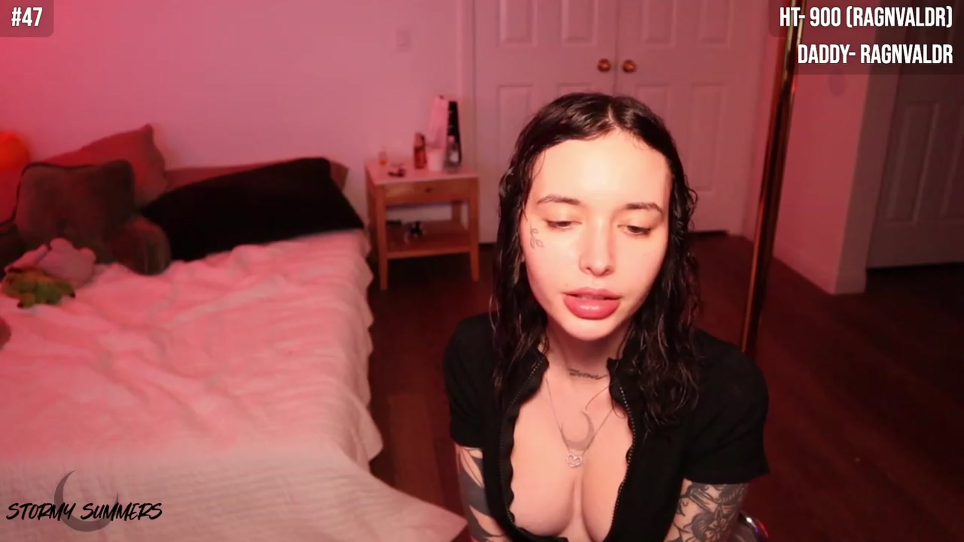 Gallery image thumbnail from Stormy's myfreecams stream on, 10/25/2023, 07:29 image 3 of 20