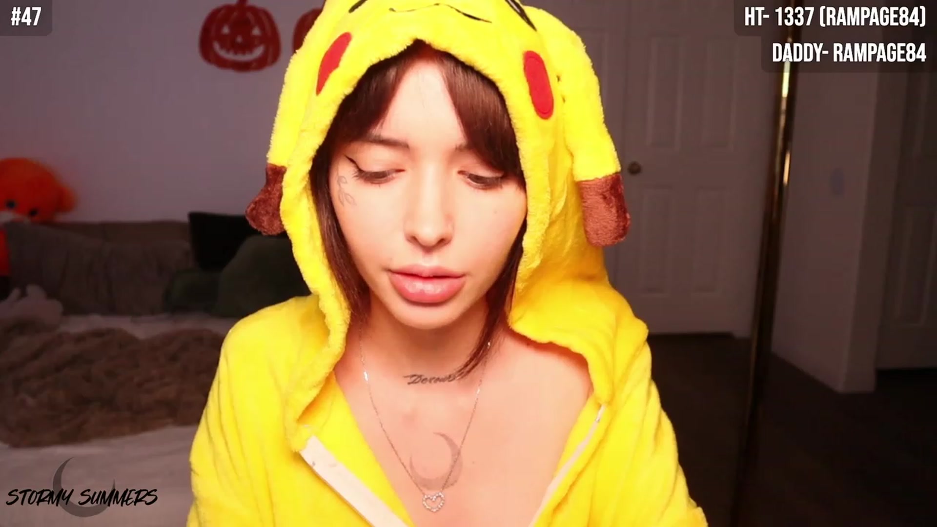 Gallery image thumbnail from Stormy's myfreecams stream on, 10/26/2023, 02:32 image 14 of 20