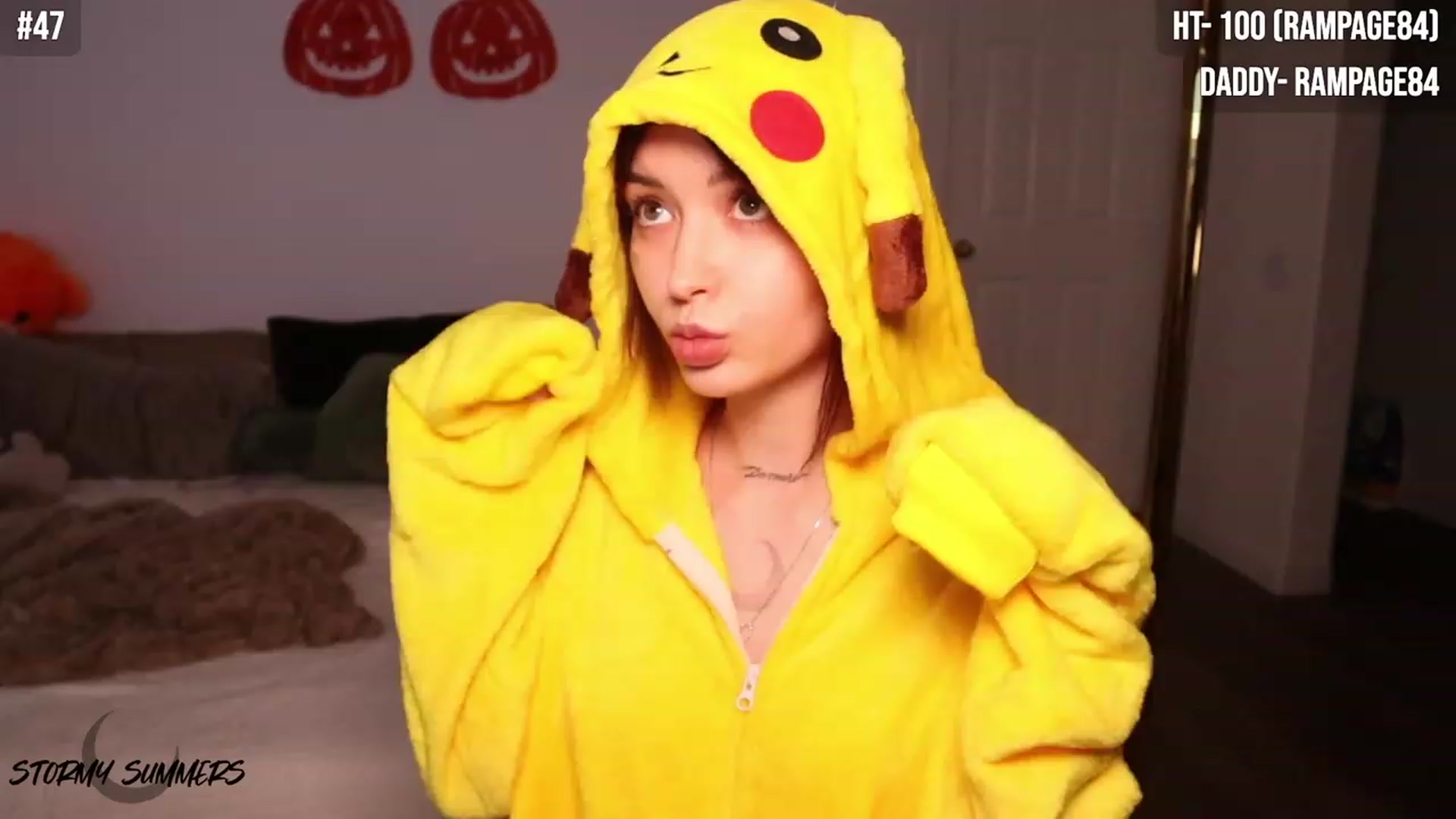 Gallery image thumbnail from Stormy's myfreecams stream on, 10/26/2023, 02:32 image 7 of 20