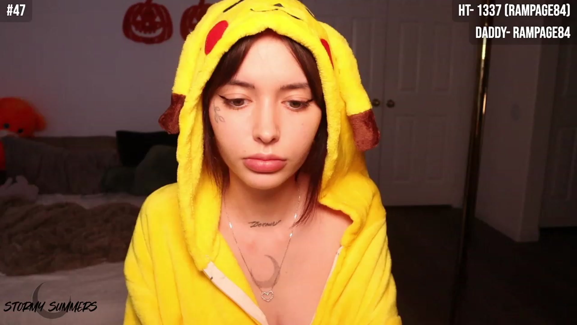 Gallery image thumbnail from Stormy's myfreecams stream on, 10/26/2023, 02:32 image 17 of 20