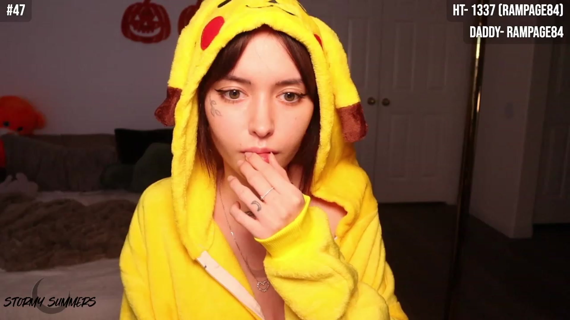 Gallery image thumbnail from Stormy's myfreecams stream on, 10/26/2023, 02:32 image 18 of 20