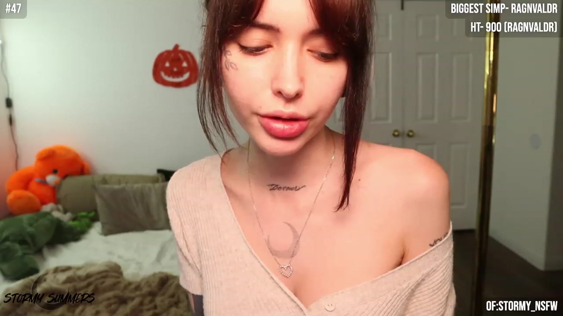 Gallery image thumbnail from Stormy's myfreecams stream on, 10/28/2023, 04:20 image 4 of 20