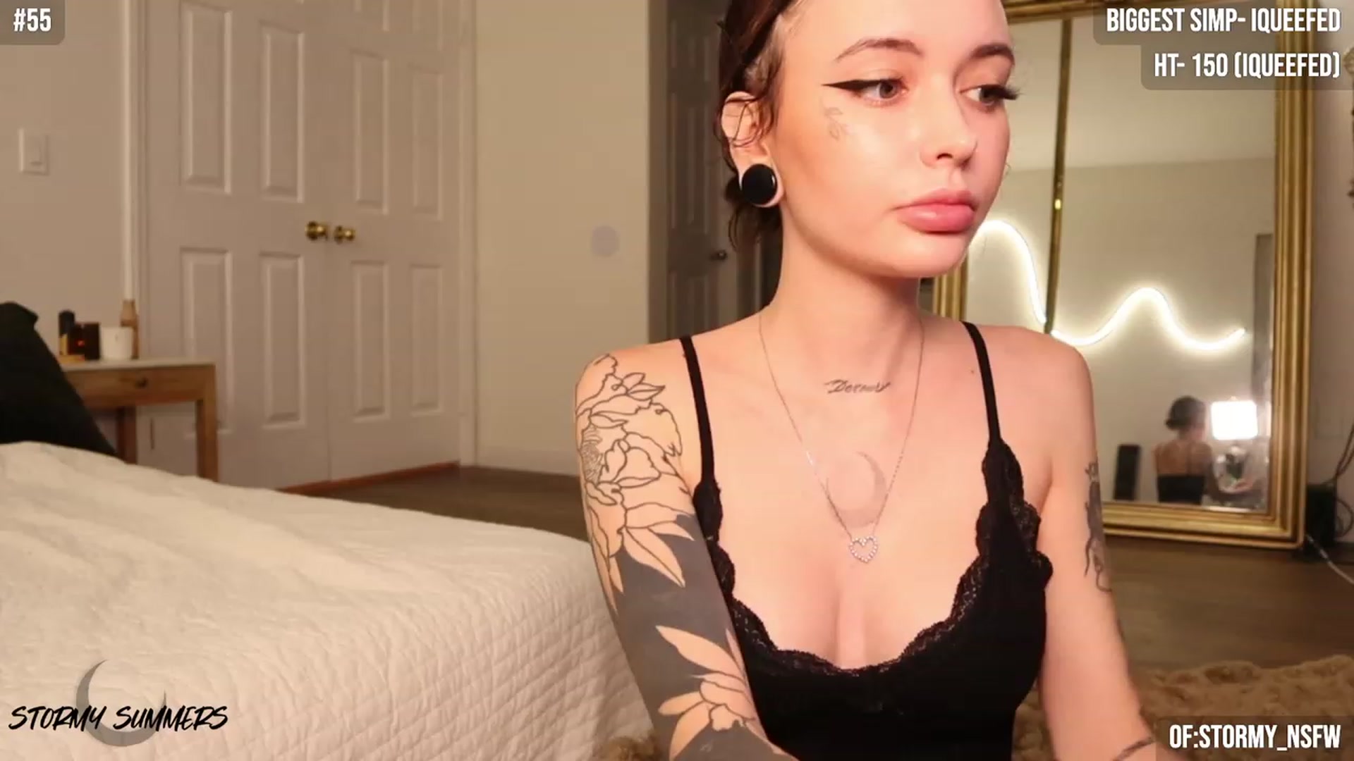 Gallery image thumbnail from Stormy's myfreecams stream on, 10/31/2023, 03:02 image 7 of 20