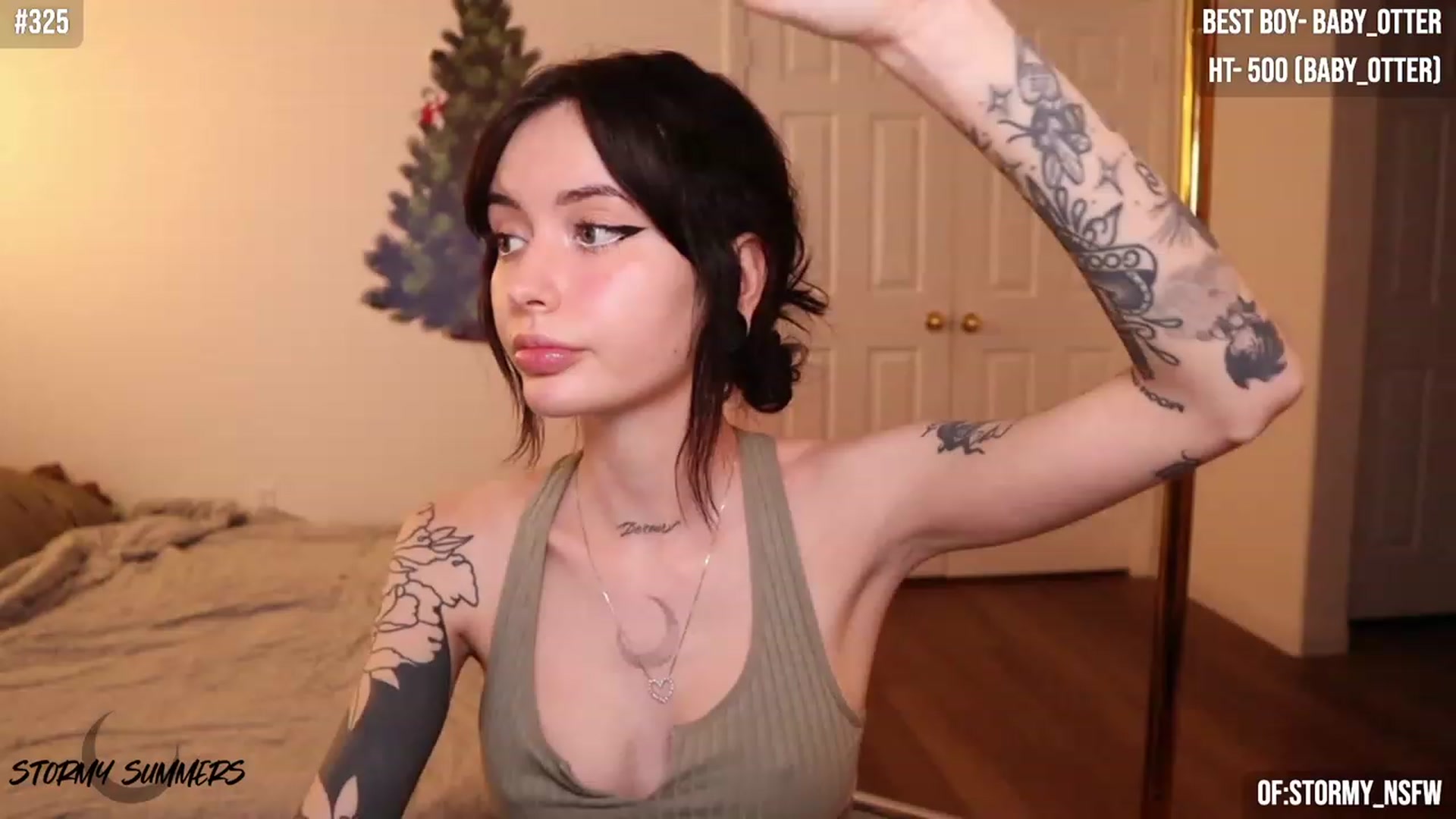 Gallery image thumbnail from Stormy's myfreecams stream on, 12/03/2023, 04:34 image 3 of 20