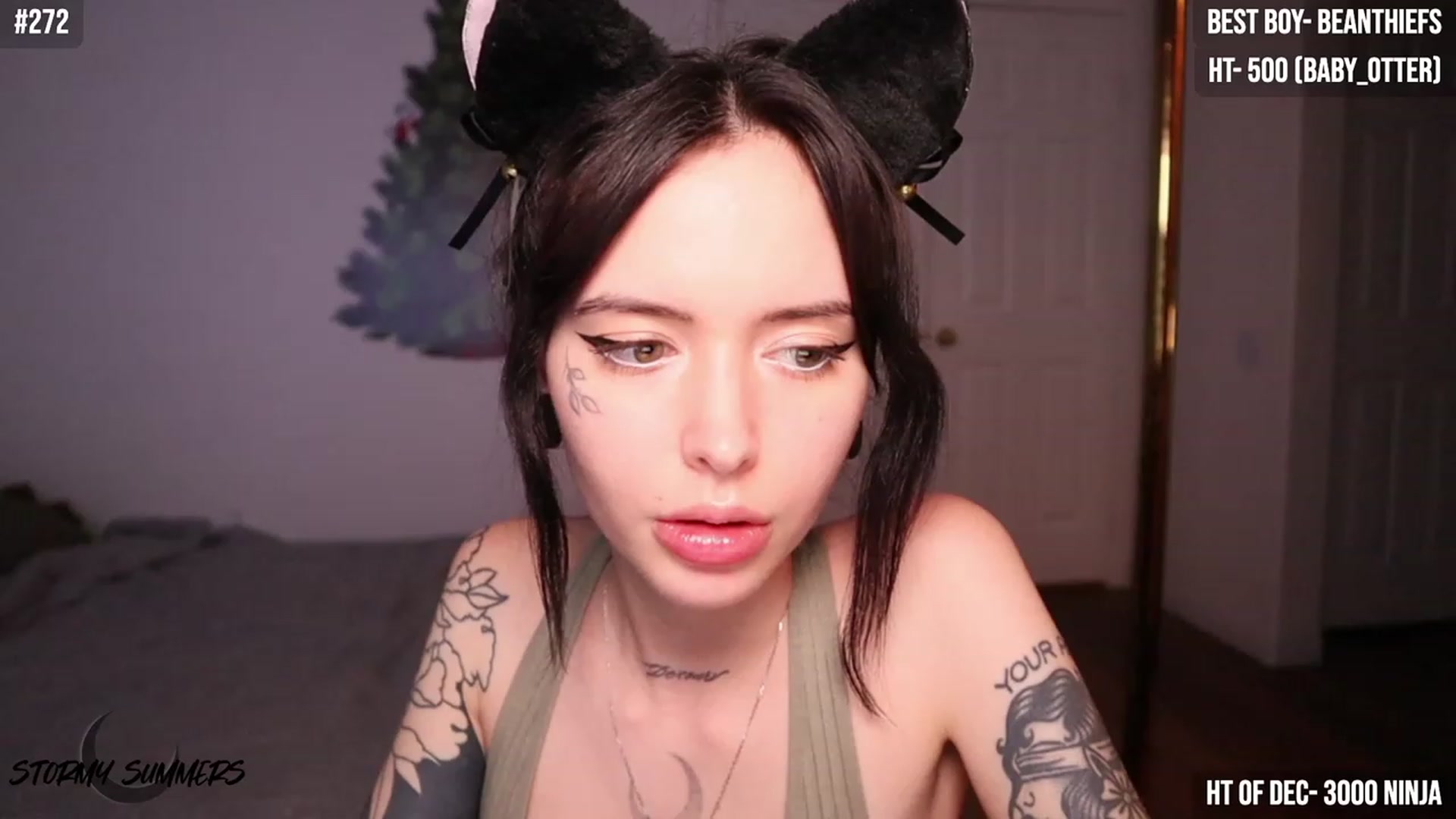 Gallery image thumbnail from Stormy's myfreecams stream on, 12/03/2023, 04:47 image 1 of 20