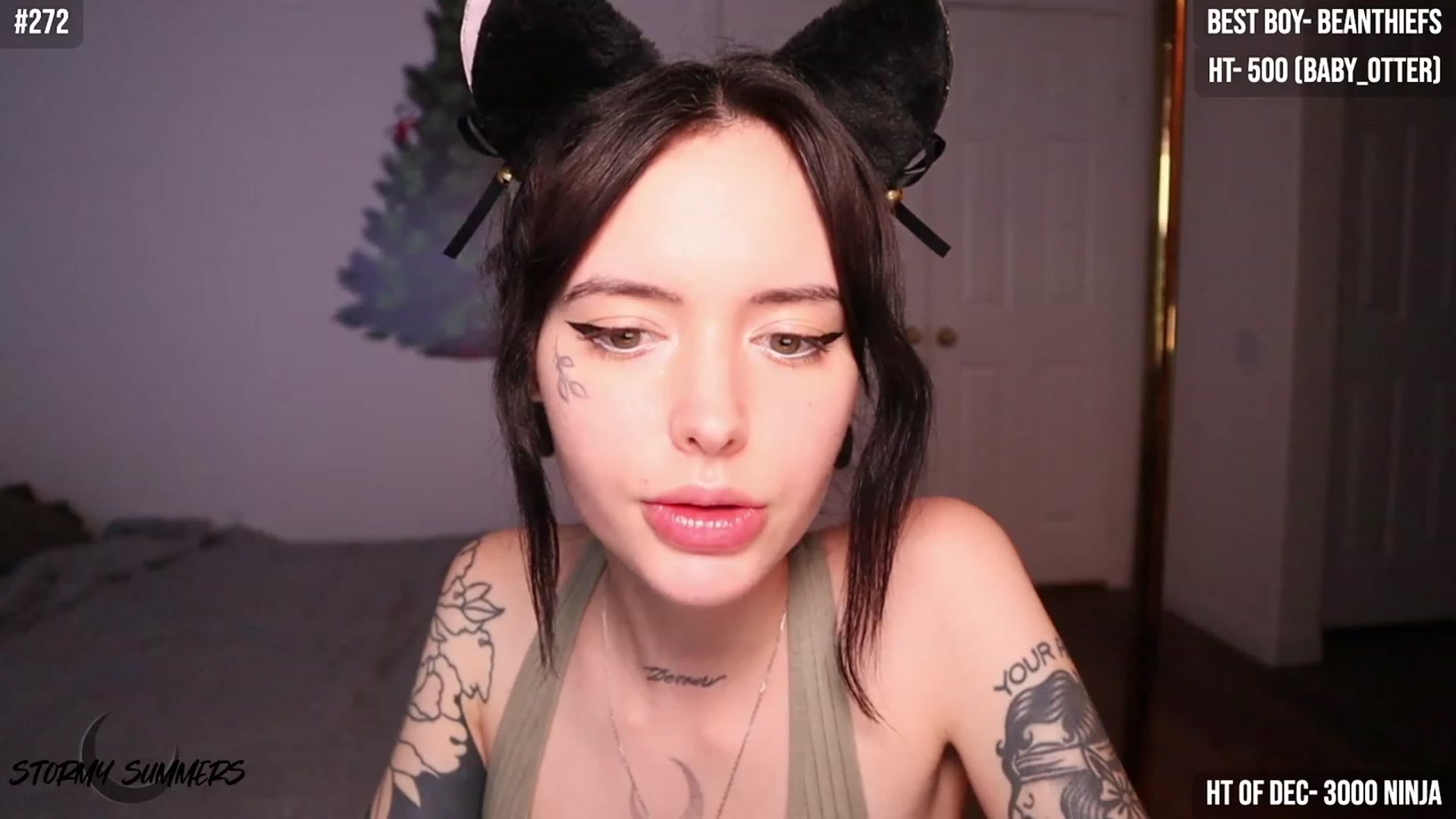Gallery image thumbnail from Stormy's myfreecams stream on, 12/03/2023, 04:47 image 2 of 20