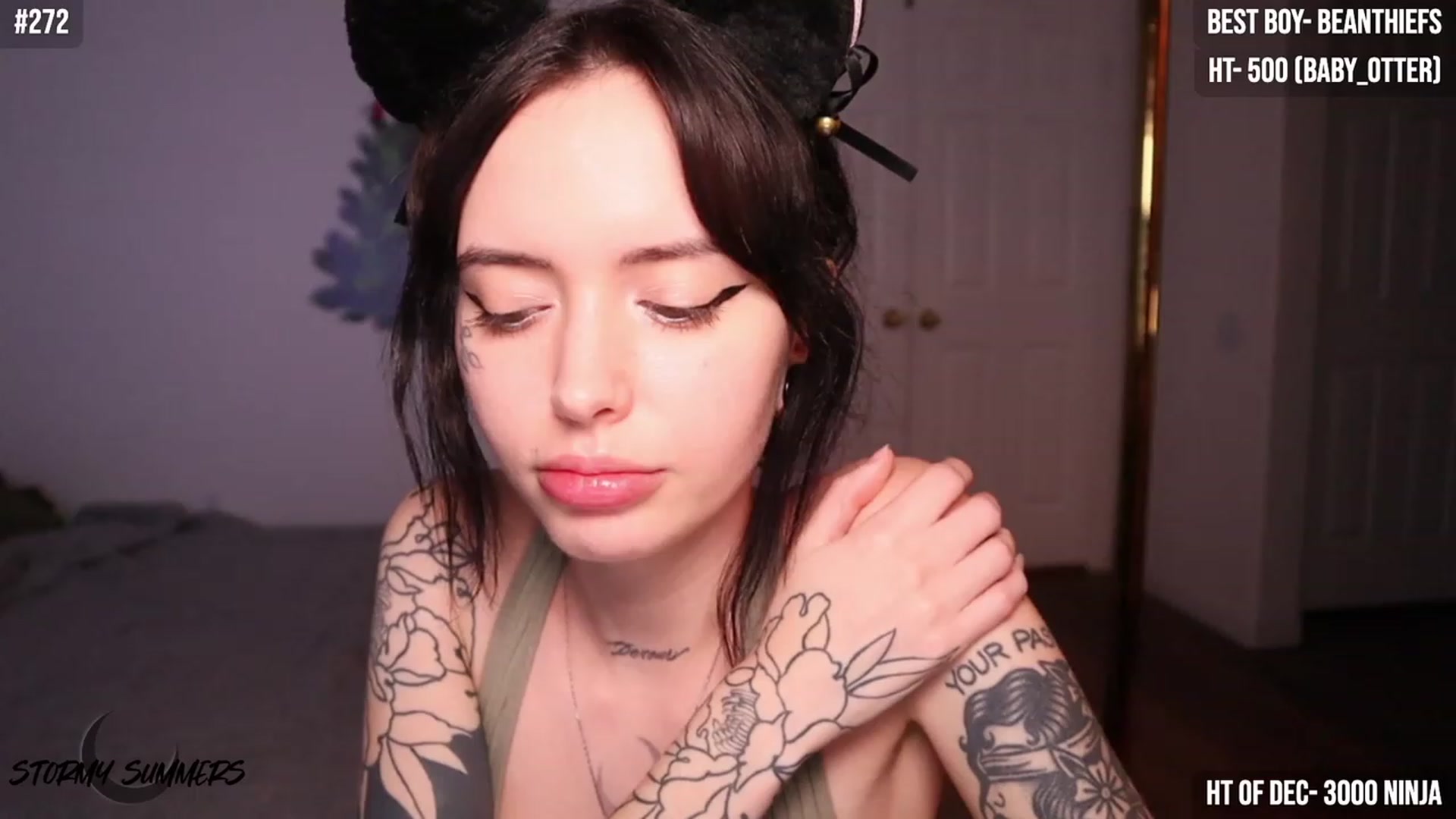 Gallery image thumbnail from Stormy's myfreecams stream on, 12/03/2023, 05:36 image 4 of 20