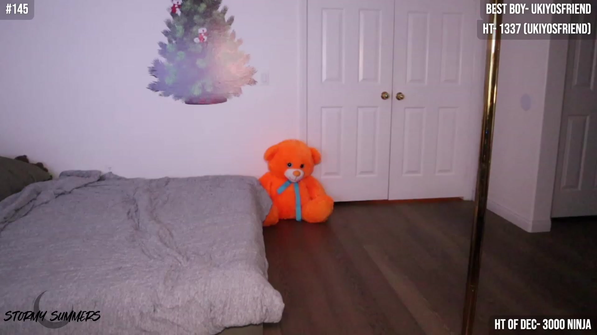 Gallery image thumbnail from Stormy's myfreecams stream on, 12/03/2023, 08:03 image 6 of 20
