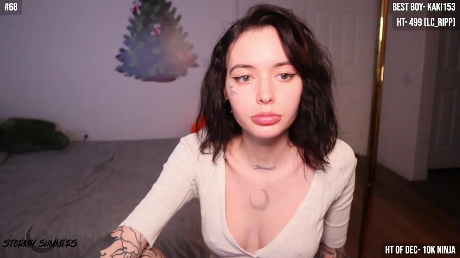 Gallery image thumbnail from Stormy's myfreecams stream on, 12/04/2023, 07:33 image 18 of 20
