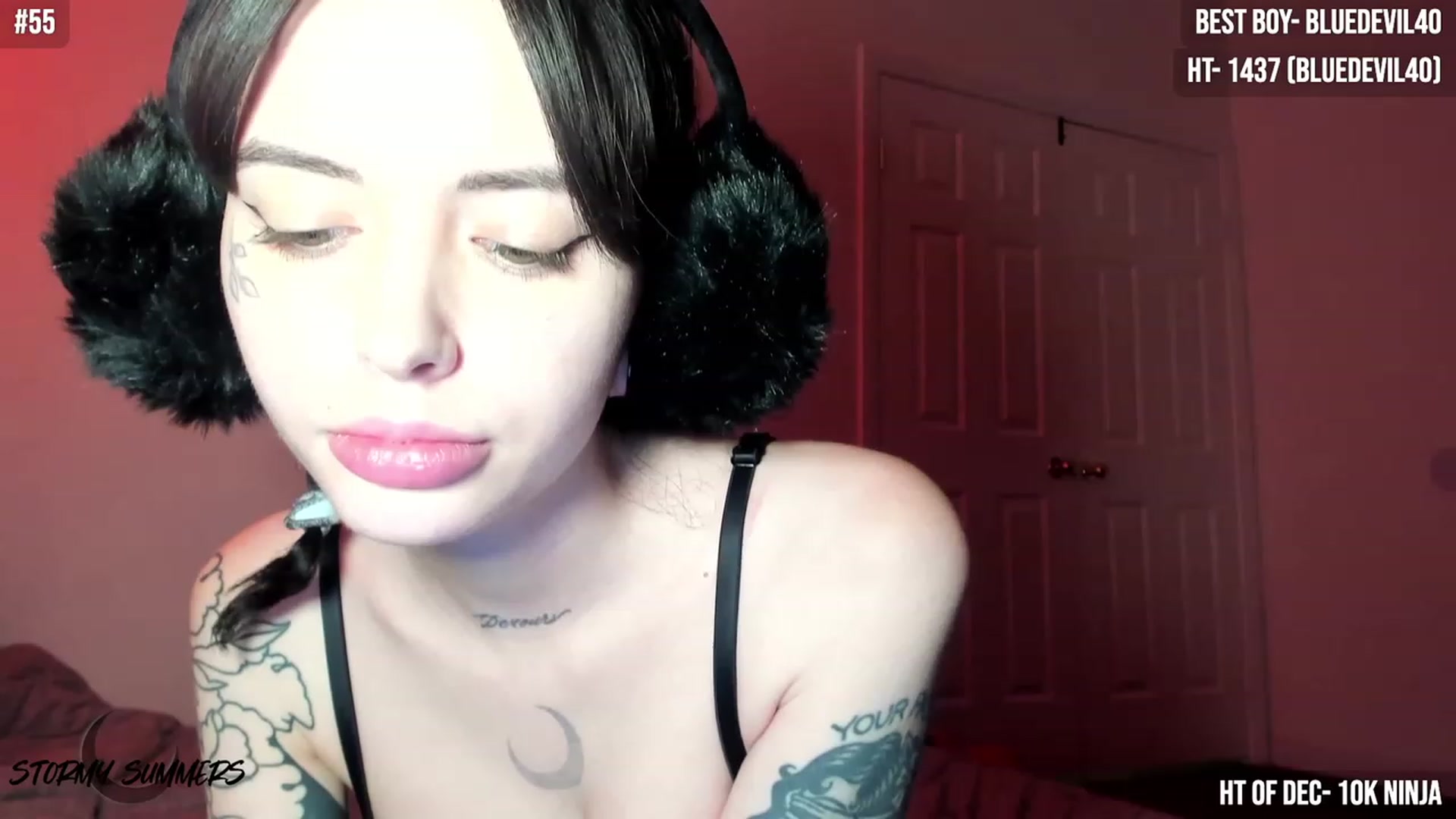 Gallery image thumbnail from Stormy's myfreecams stream on, 12/05/2023, 05:37 image 16 of 20