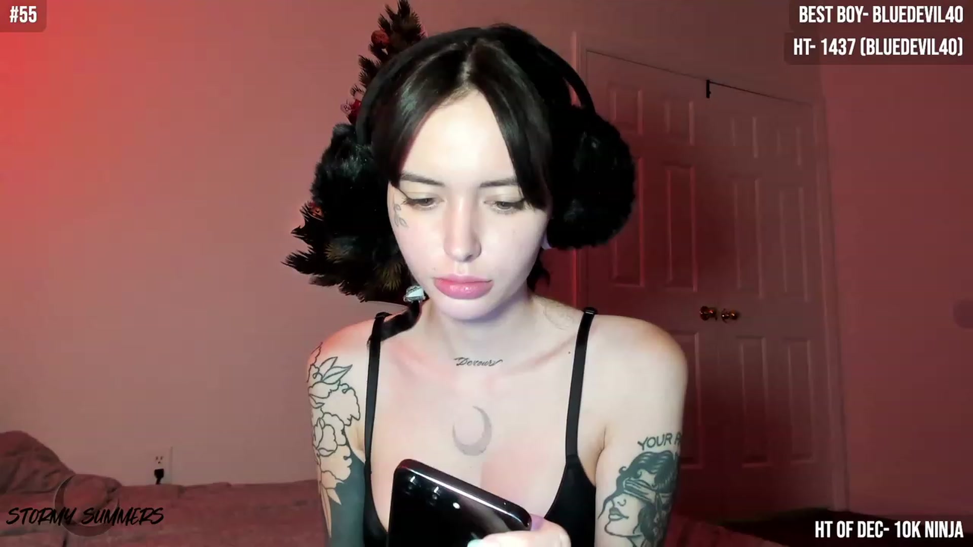 Gallery image thumbnail from Stormy's myfreecams stream on, 12/05/2023, 05:37 image 19 of 20