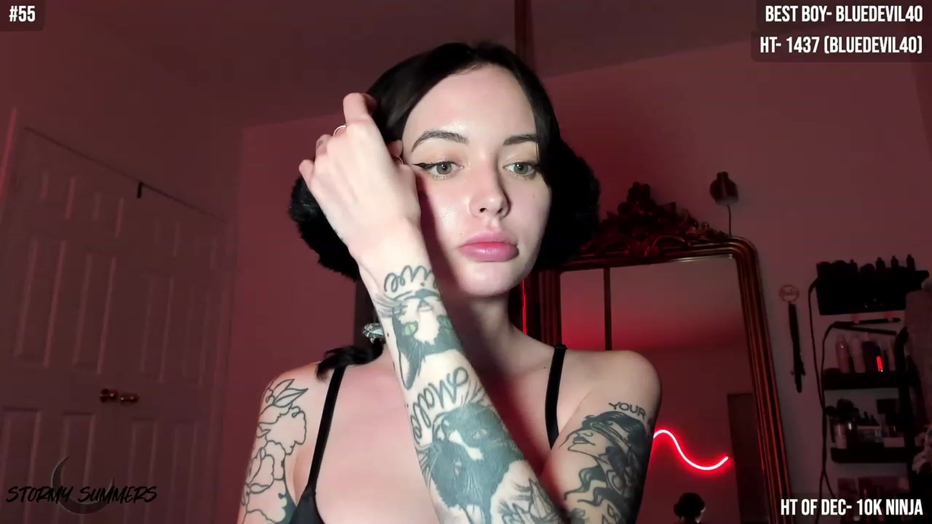 Gallery image thumbnail from Stormy's myfreecams stream on, 12/05/2023, 06:23 image 4 of 20