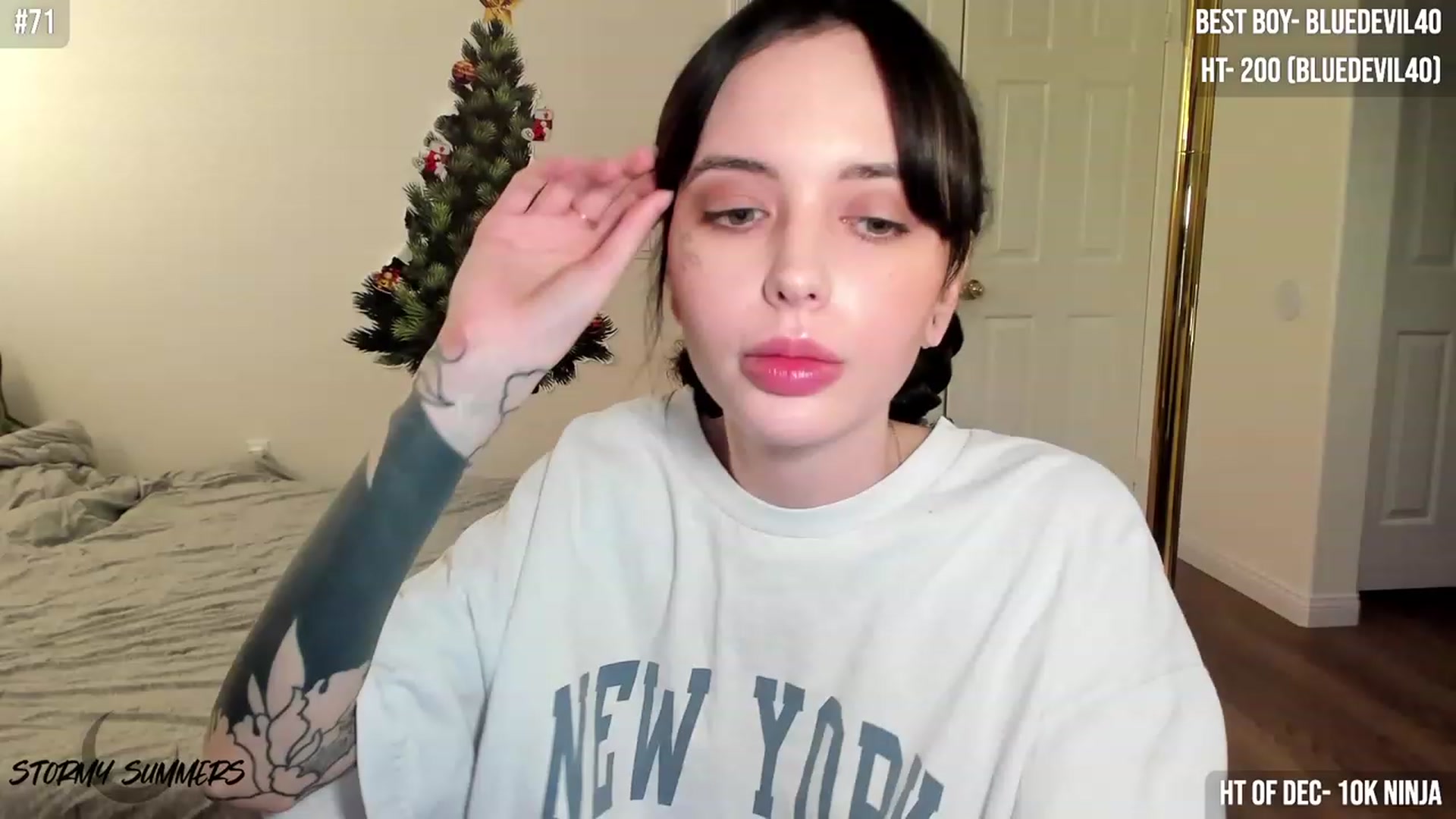 Gallery image thumbnail from Stormy's myfreecams stream on, 12/10/2023, 04:36 image 7 of 20