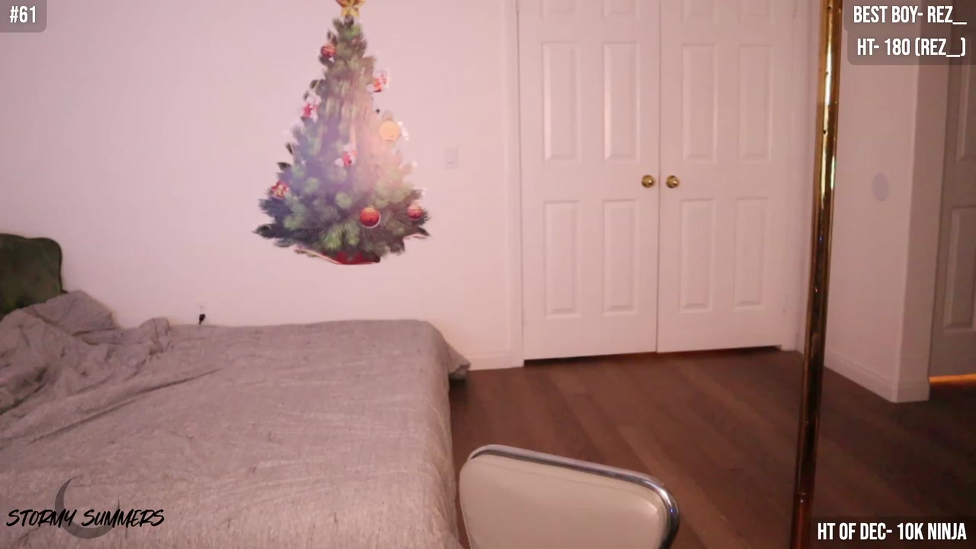 Gallery image thumbnail from Stormy's myfreecams stream on, 12/11/2023, 02:13 image 13 of 20