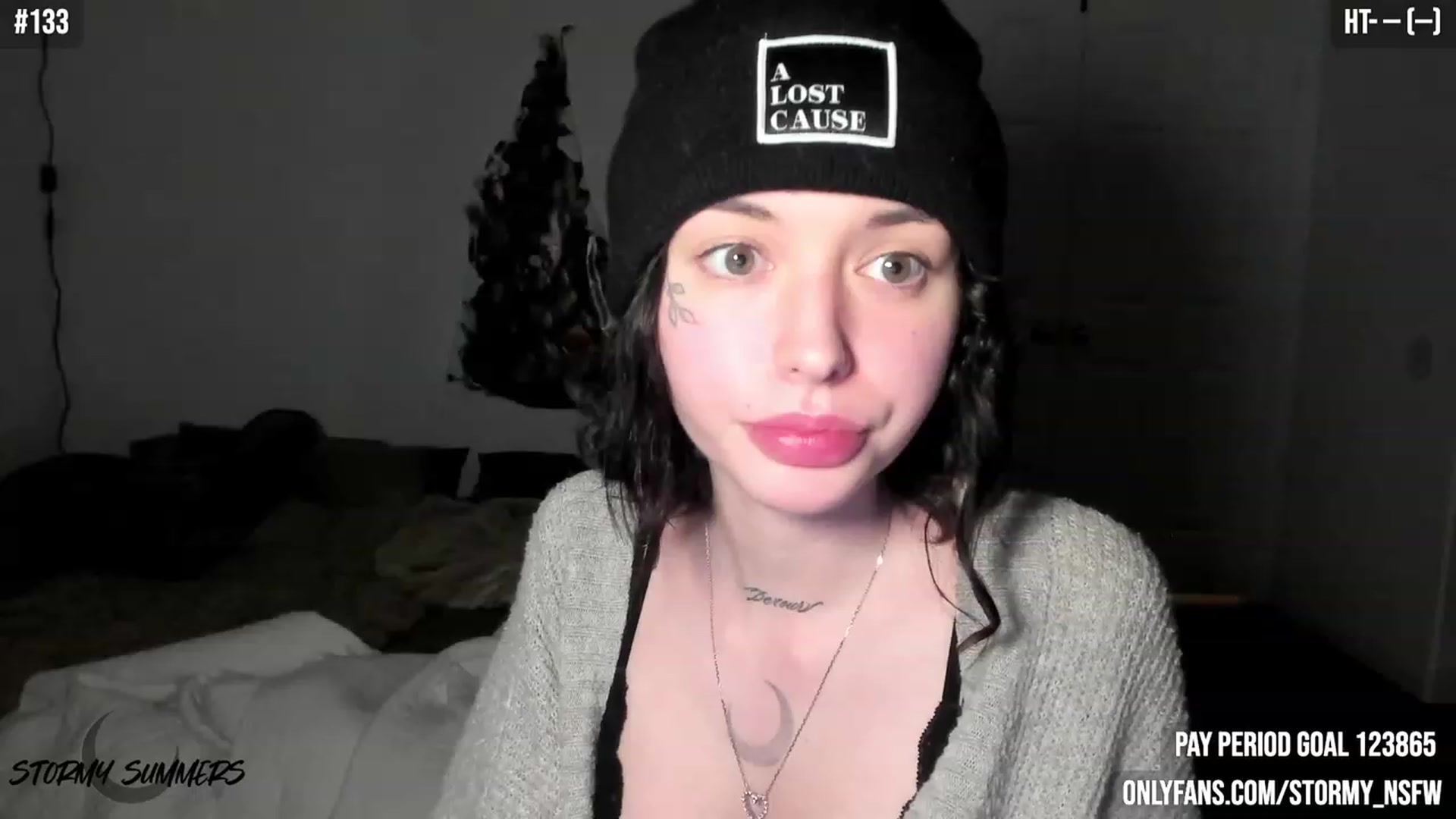 Gallery image thumbnail from Stormy's myfreecams stream on, 12/21/2023, 06:48 image 1 of 20
