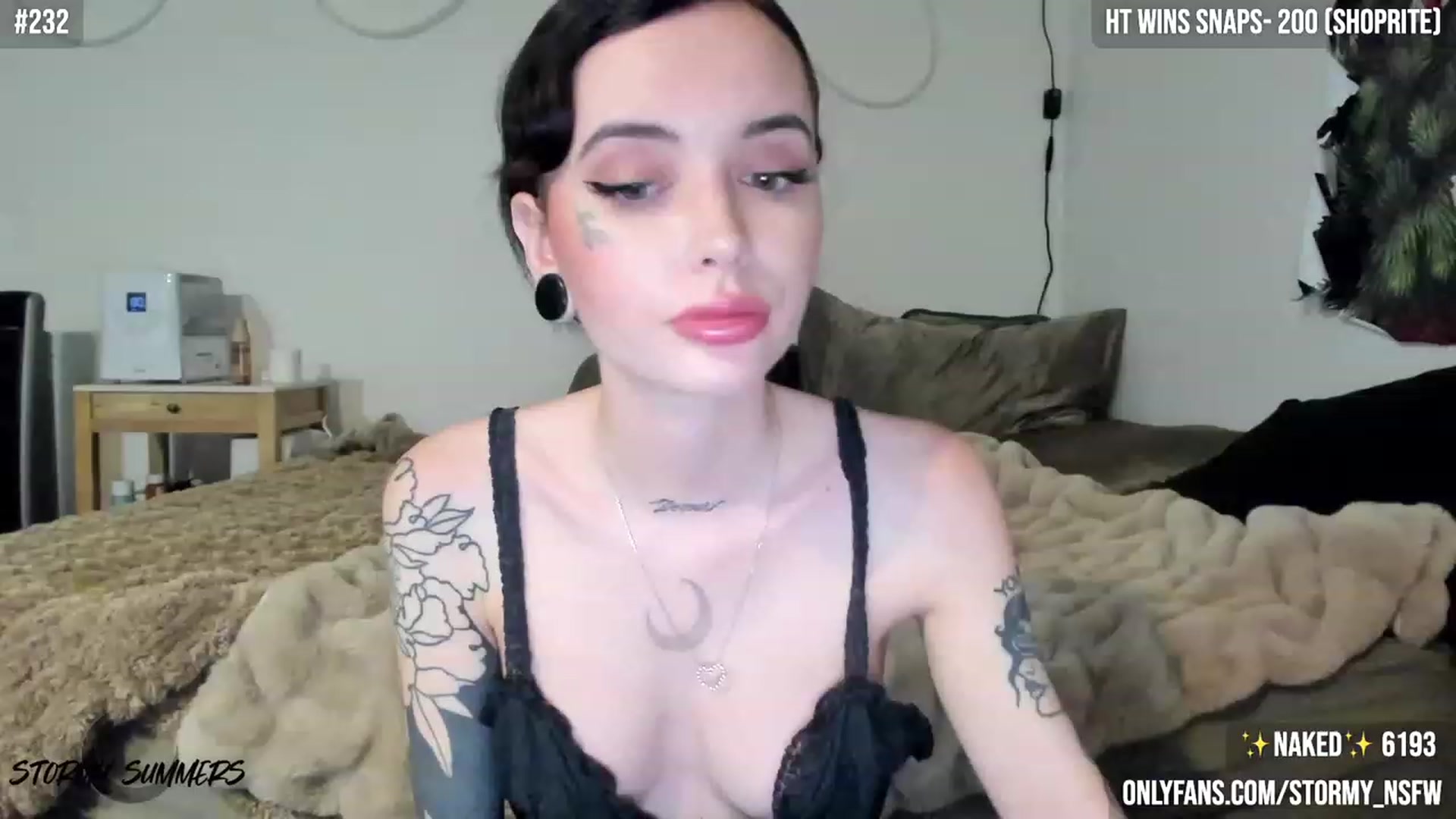 Gallery image thumbnail from Stormy's myfreecams stream on, 12/30/2023, 05:08 image 6 of 20