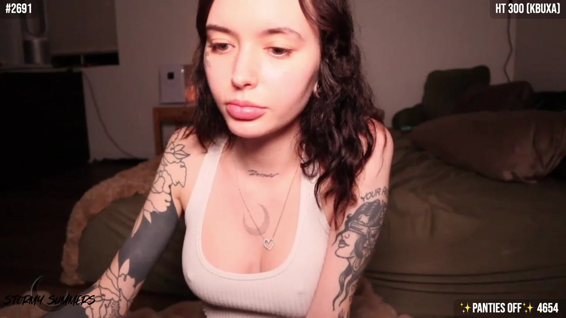 Gallery image thumbnail from Stormy's myfreecams stream on, 01/04/2024, 06:12 image 3 of 20