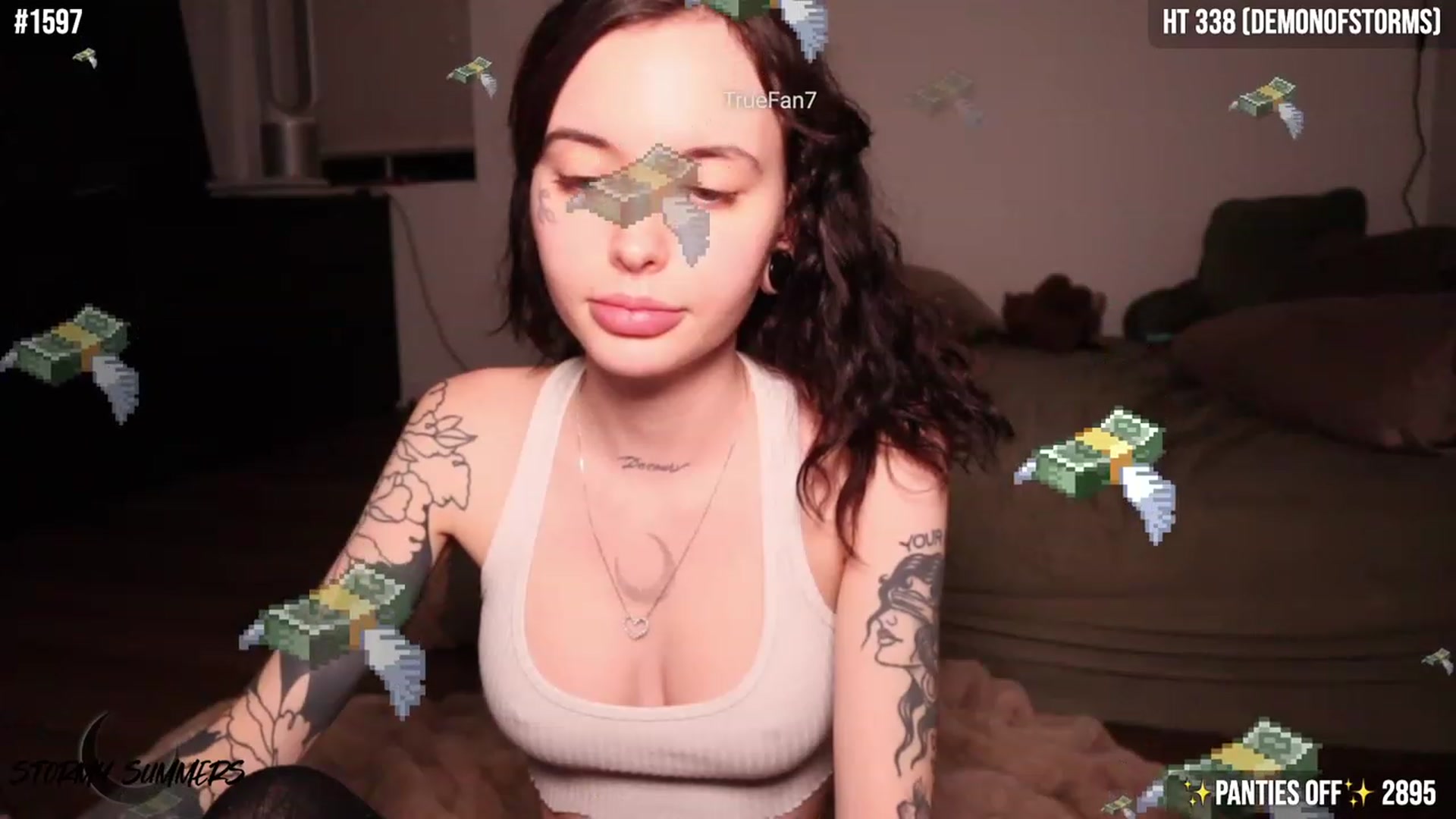 Gallery image thumbnail from Stormy's myfreecams stream on, 01/04/2024, 06:12 image 16 of 20
