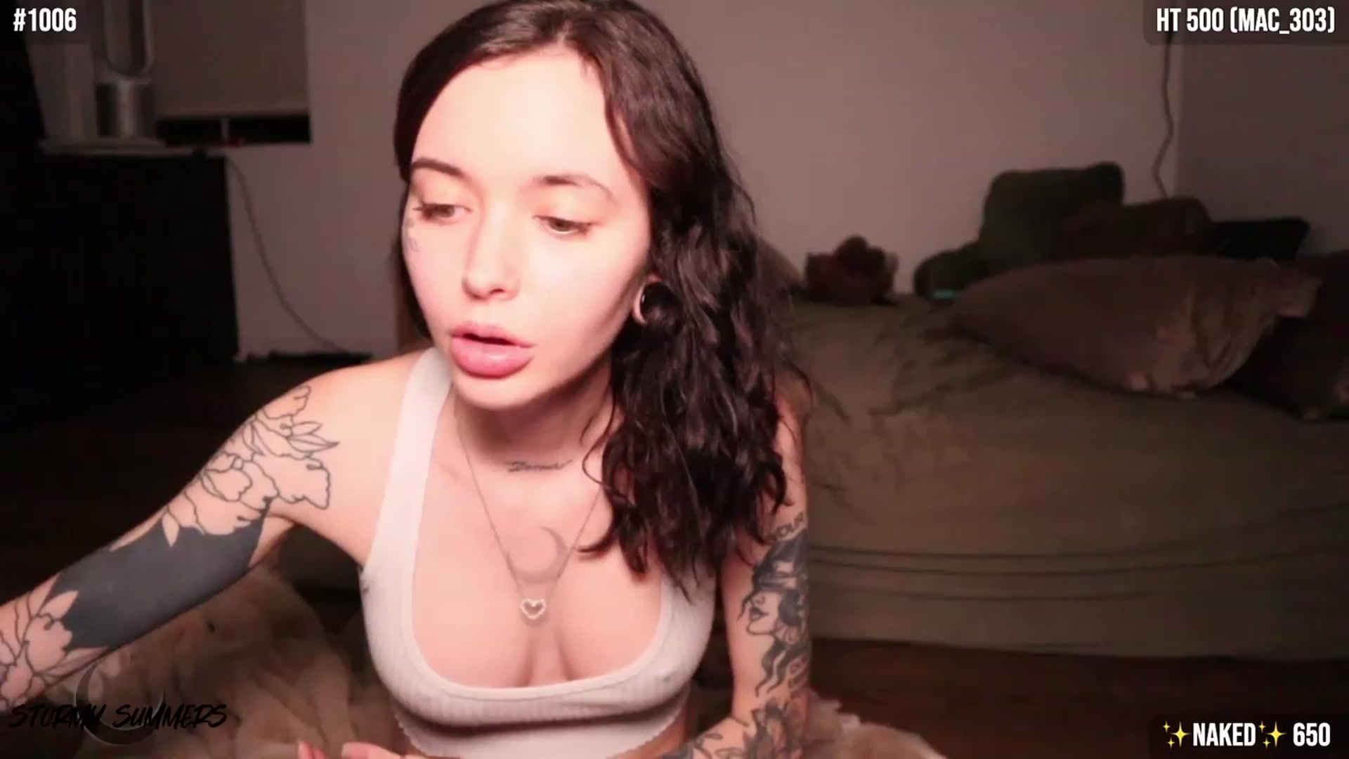 Gallery image thumbnail from Stormy's myfreecams stream on, 01/04/2024, 06:30 image 8 of 20