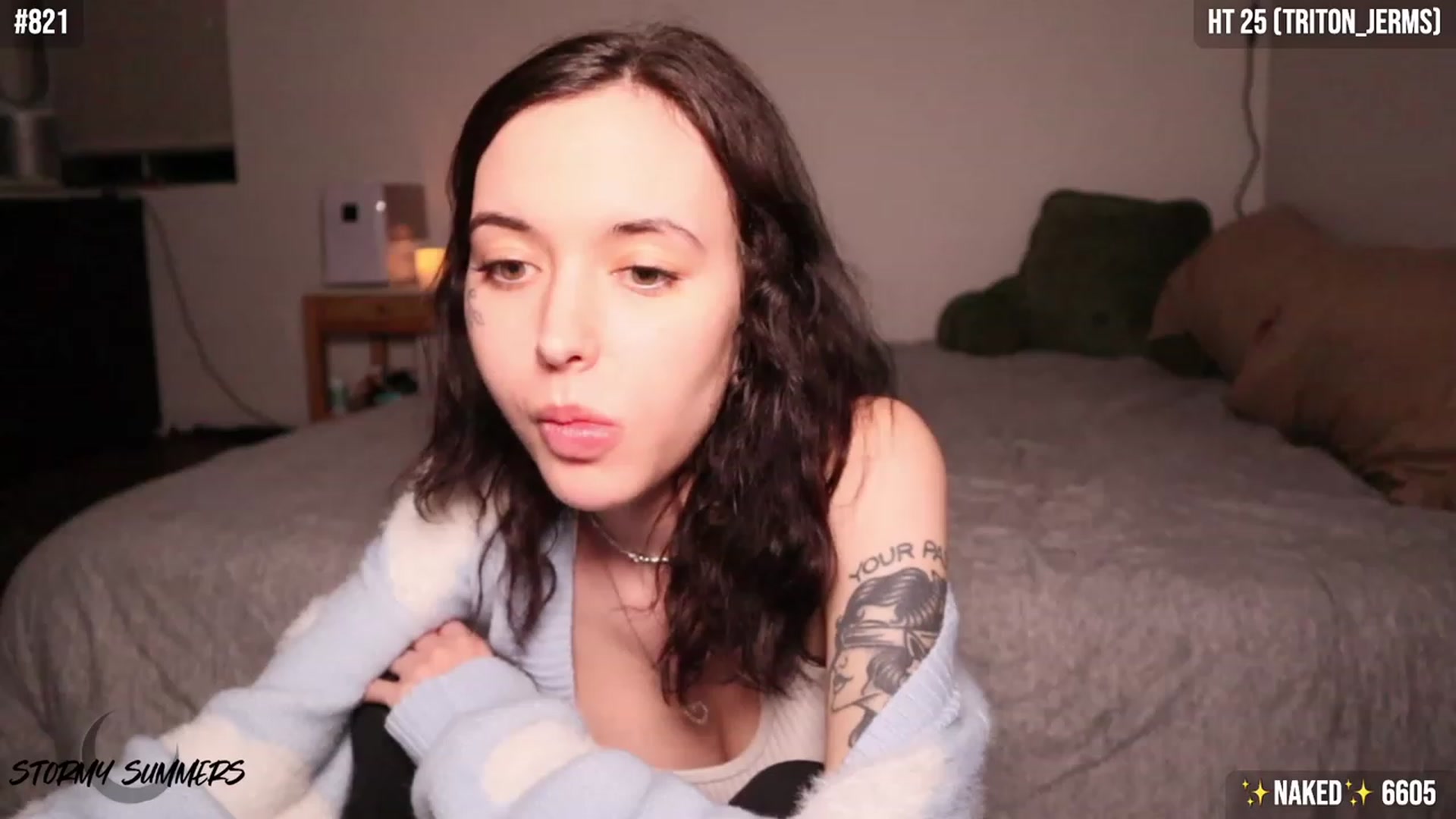 Gallery image thumbnail from Stormy's myfreecams stream on, 01/05/2024, 04:44 image 16 of 20