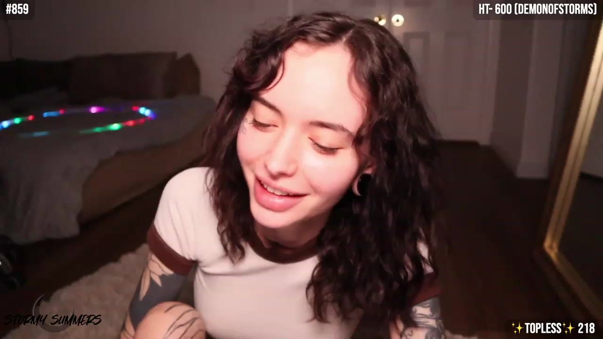 Gallery image thumbnail from Stormy's myfreecams stream on, 01/10/2024, 06:33 image 18 of 20