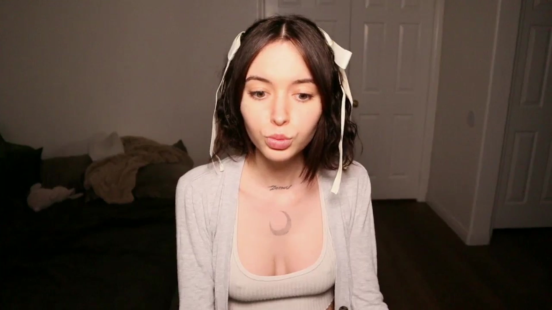 Gallery image thumbnail from Stormy's myfreecams stream on, 03/07/2024, 02:34 image 7 of 20