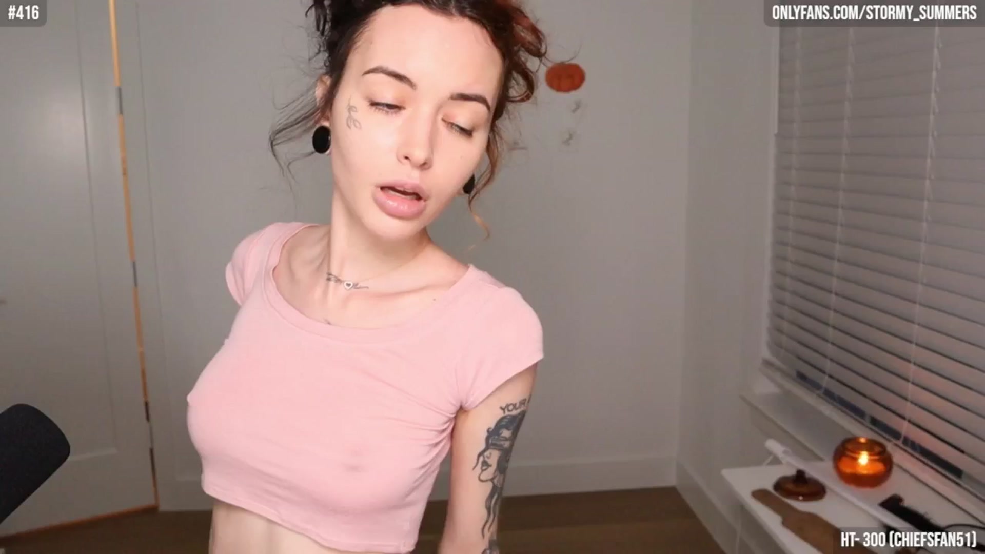 Gallery image thumbnail from Stormy's myfreecams stream on, 10/14/2025, 03:00 image 8 of 20