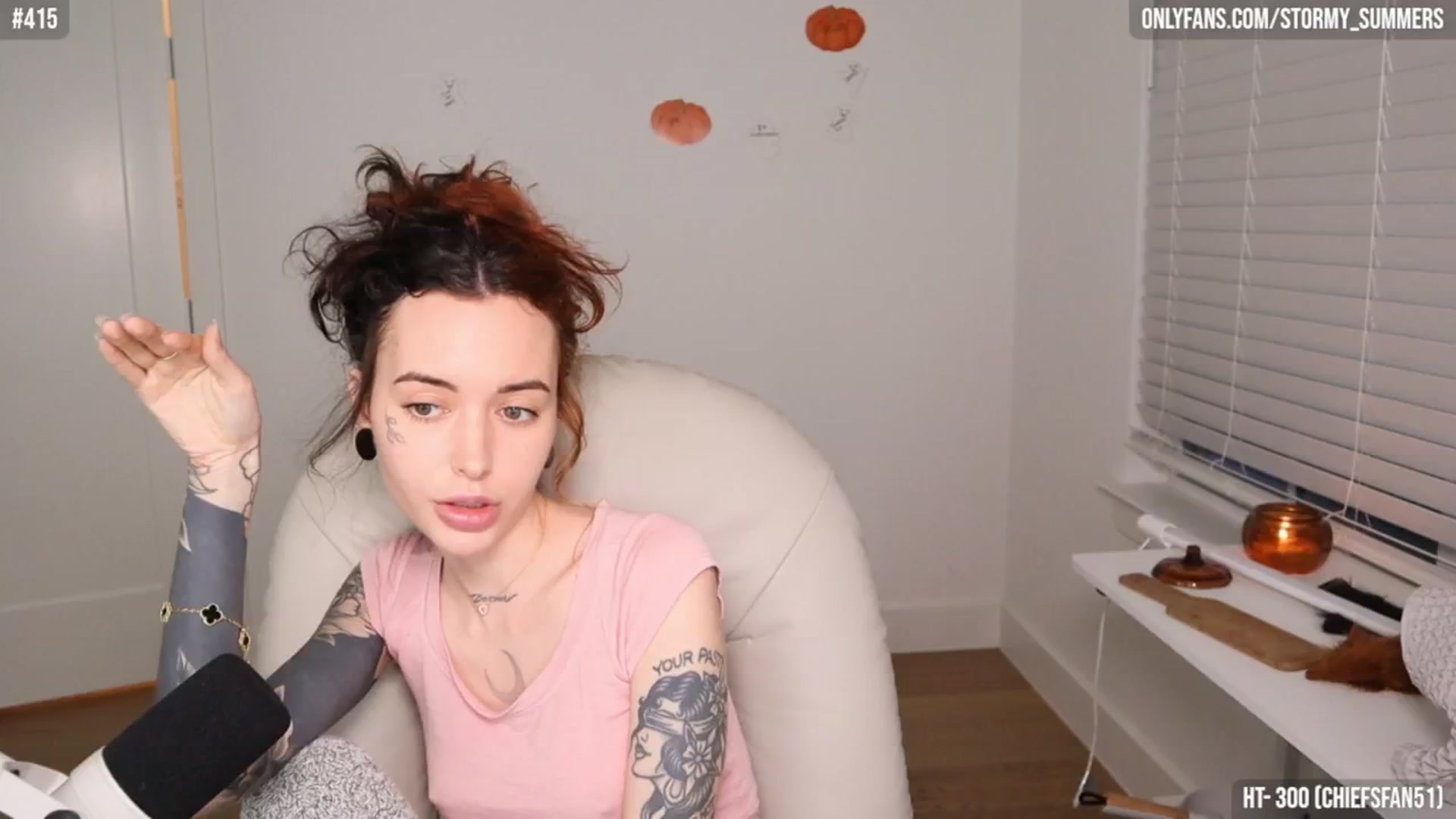 Gallery image thumbnail from Stormy's myfreecams stream on, 10/14/2025, 03:00 image 16 of 20