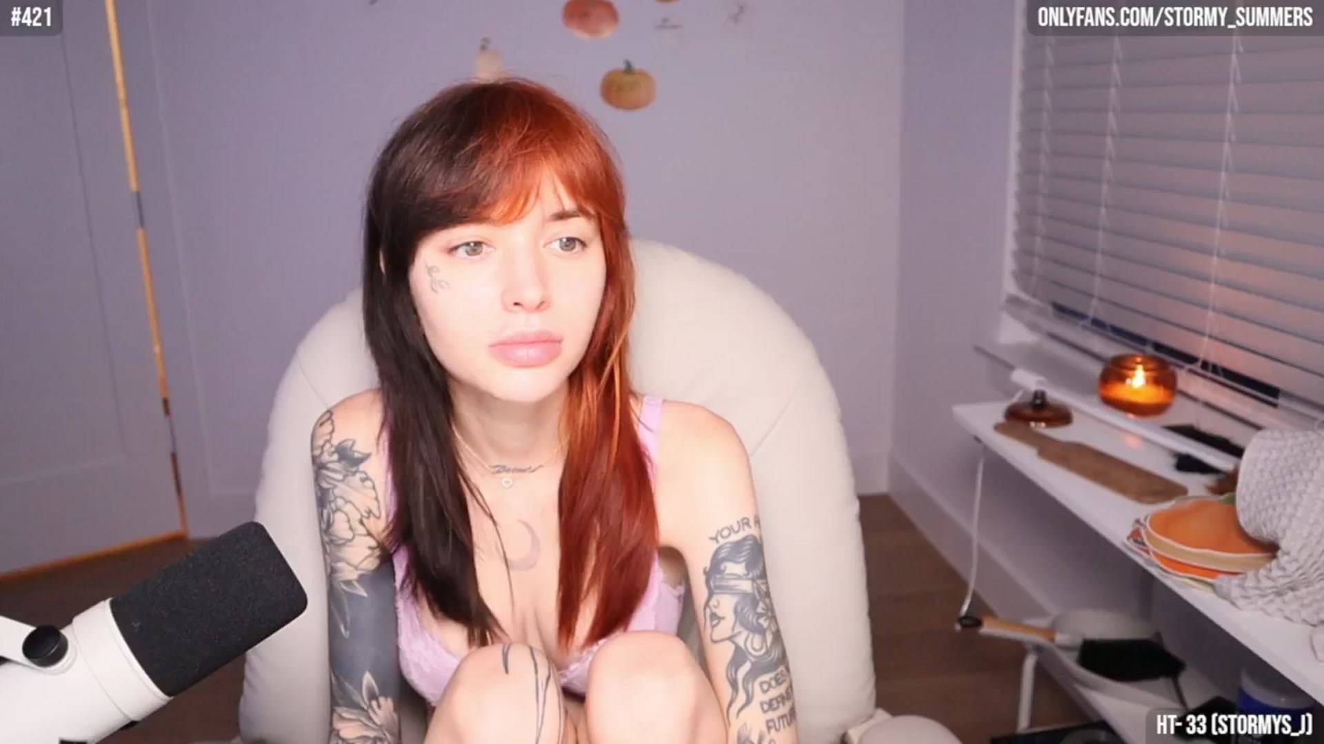 Gallery image thumbnail from Stormy's myfreecams stream on, 10/16/2025, 02:13 image 7 of 20