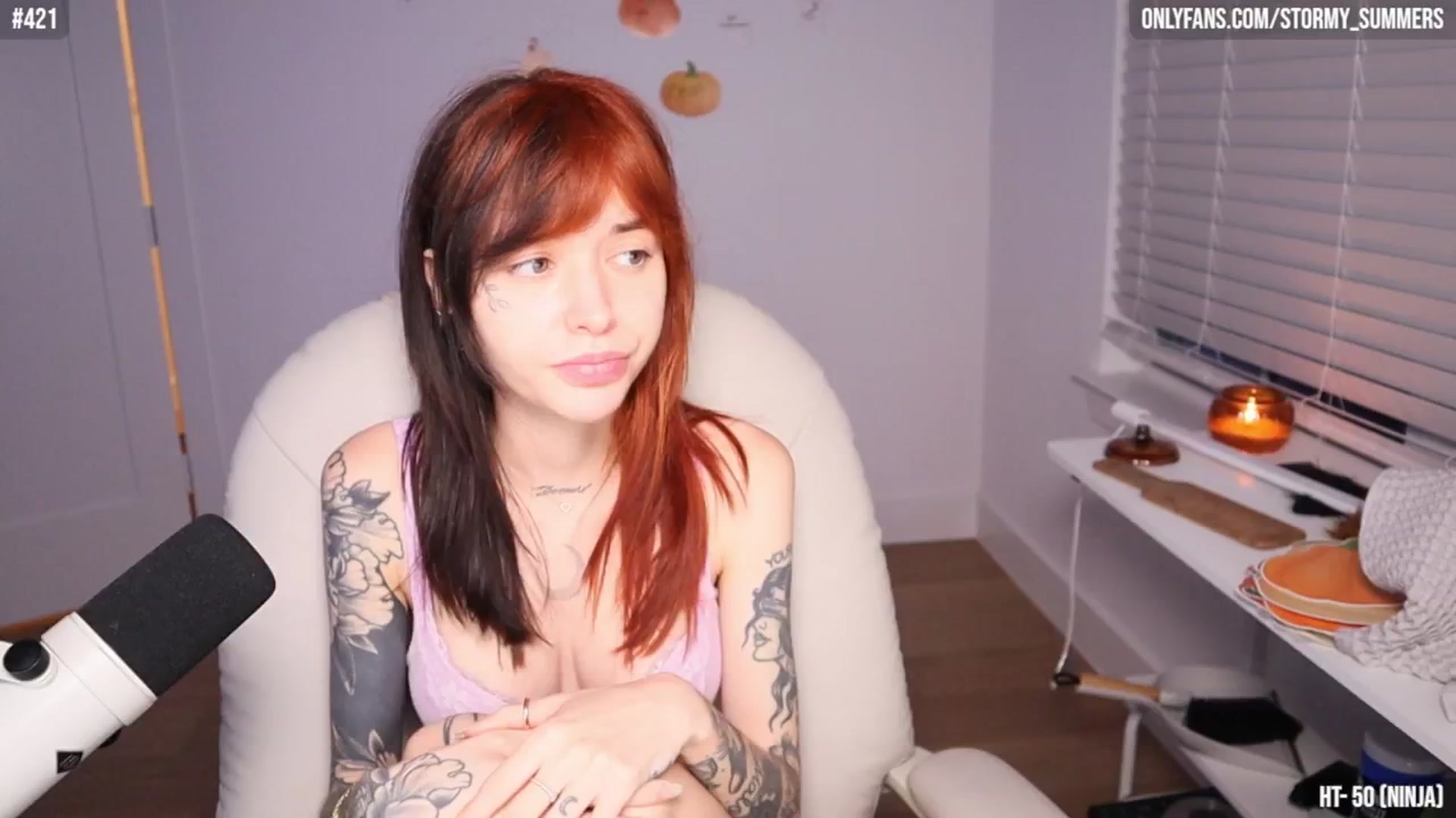 Gallery image thumbnail from Stormy's myfreecams stream on, 10/16/2025, 02:13 image 18 of 20