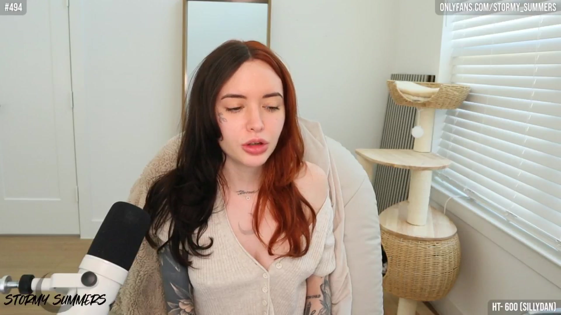 Gallery image thumbnail from Stormy's myfreecams stream on, 04/10/2026, 22:42 image 19 of 20