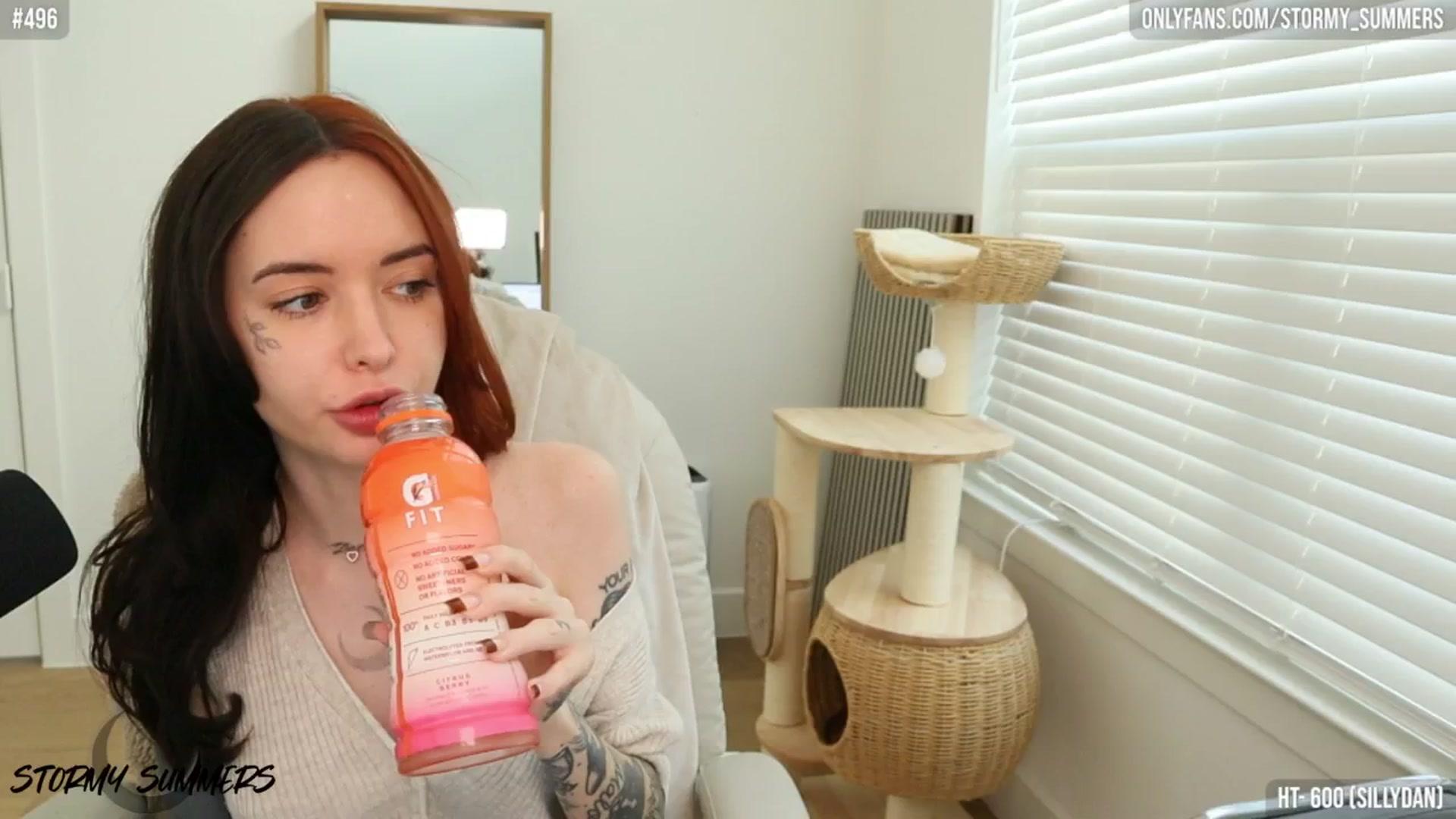 Gallery image thumbnail from Stormy's myfreecams stream on, 04/10/2026, 22:42 image 1 of 20