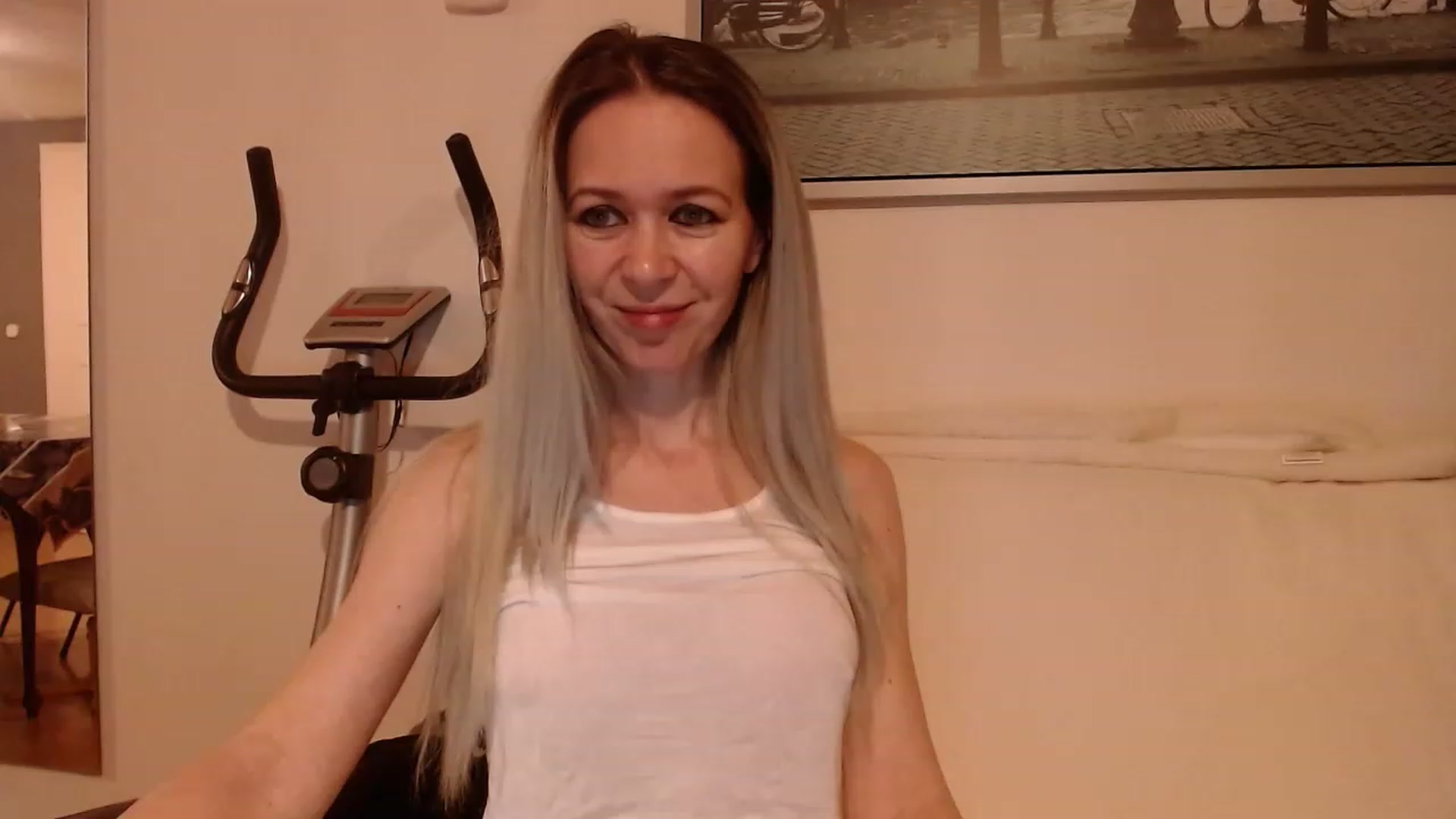 Gallery image thumbnail from StormyK's myfreecams stream on, 03/30/2023, 20:18 image 6 of 20
