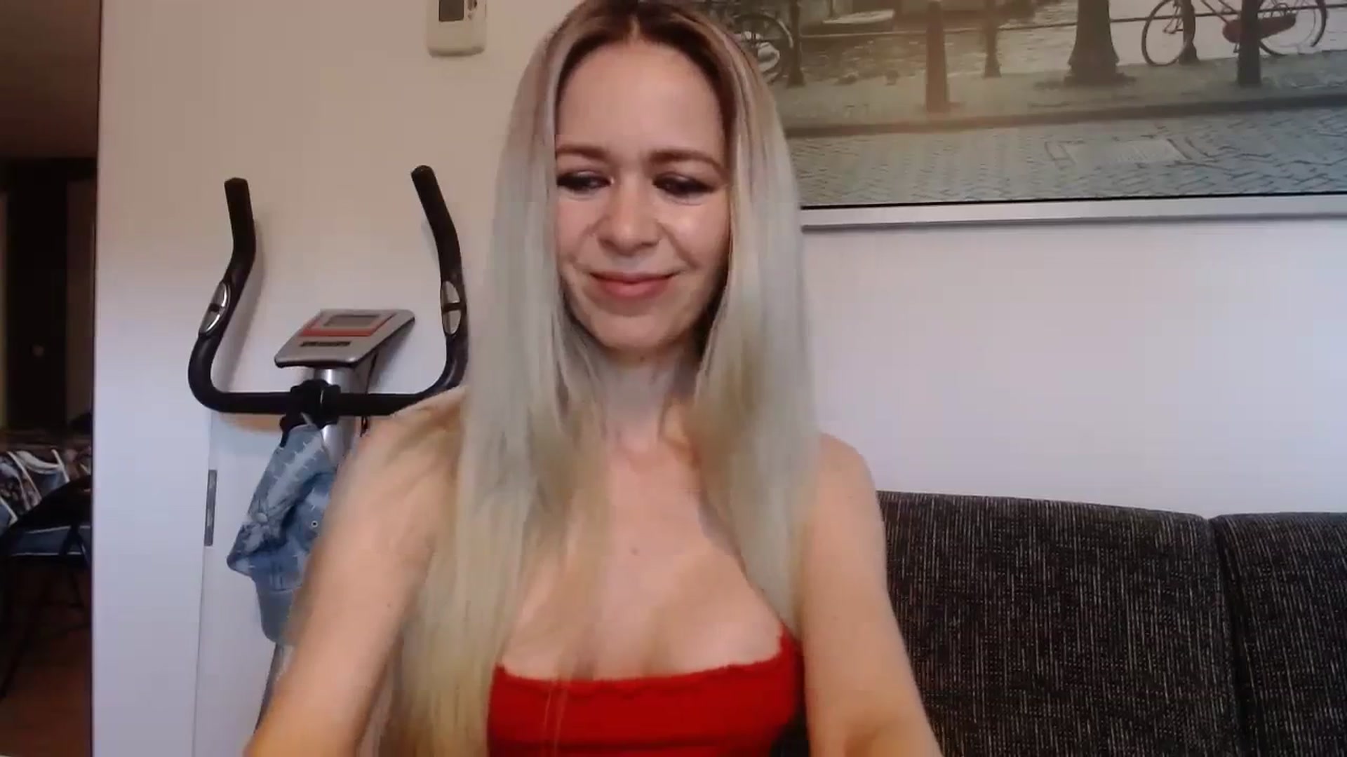 Gallery image thumbnail from StormyK's myfreecams stream on, 08/31/2023, 13:51 image 13 of 20