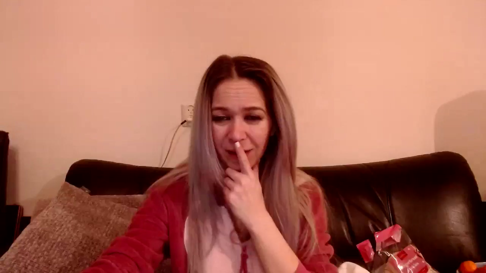 Gallery image thumbnail from StormyK's myfreecams stream on, 01/14/2025, 24:38 image 15 of 20