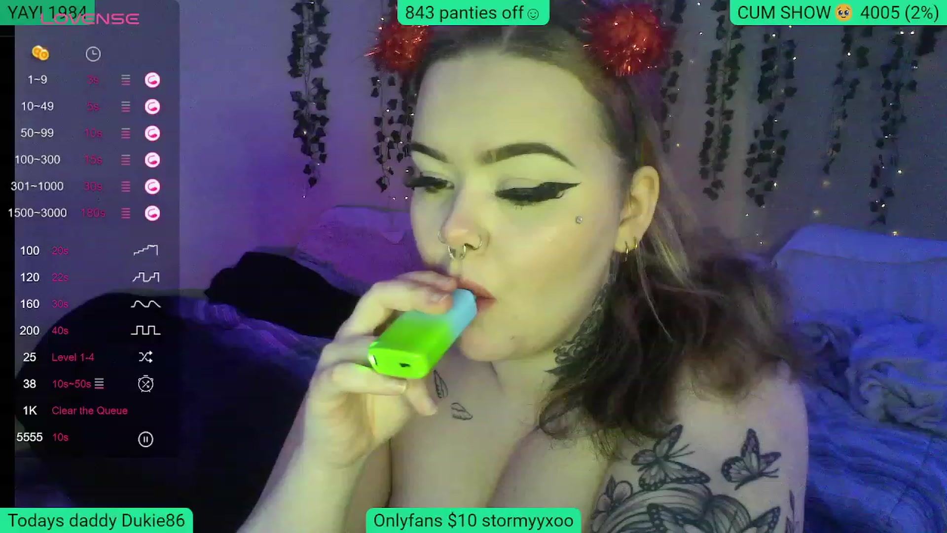 Gallery image thumbnail from Stormyxoo's myfreecams stream on, 02/16/2024, 01:36 image 17 of 20