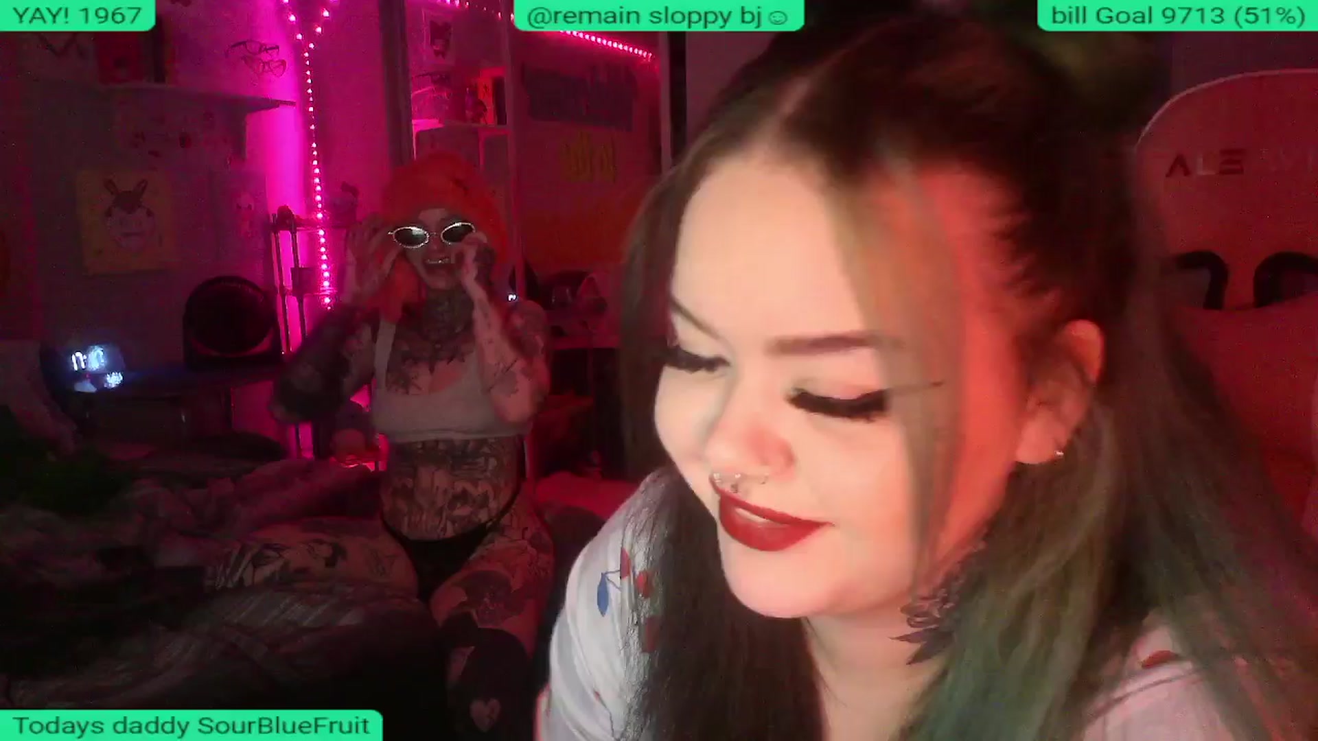 Gallery image thumbnail from Stormyxoo's myfreecams stream on, 04/12/2024, 03:41 image 17 of 20