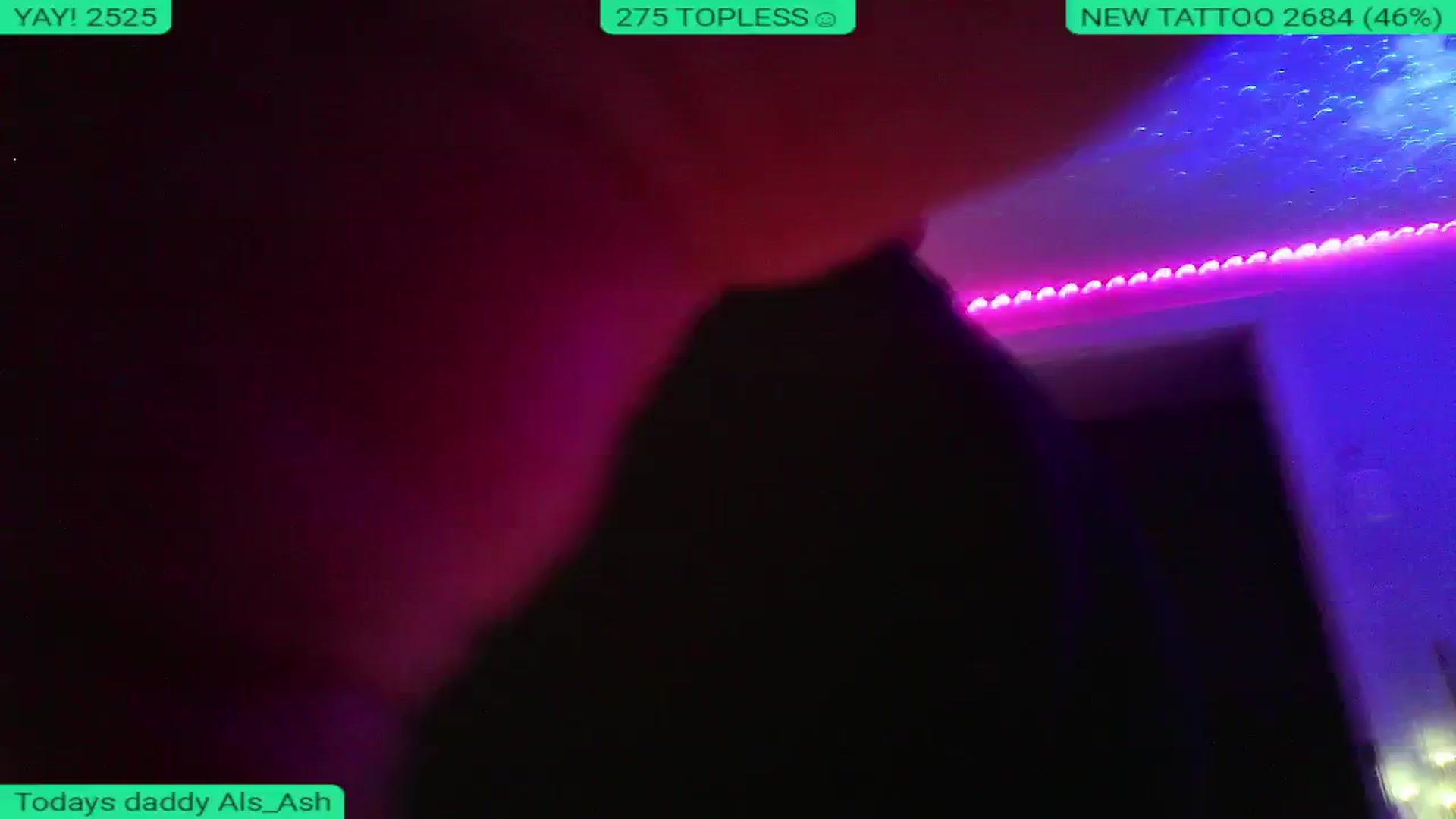 Gallery image thumbnail from Stormyxoo's myfreecams stream on, 05/03/2024, 03:54 image 6 of 20