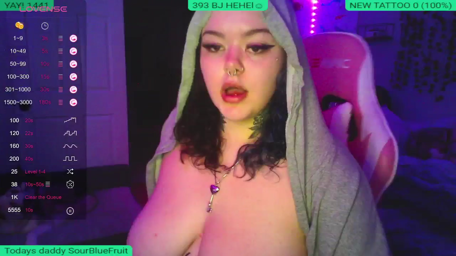 Gallery image thumbnail from Stormyxoo's myfreecams stream on, 05/06/2024, 24:33 image 15 of 20