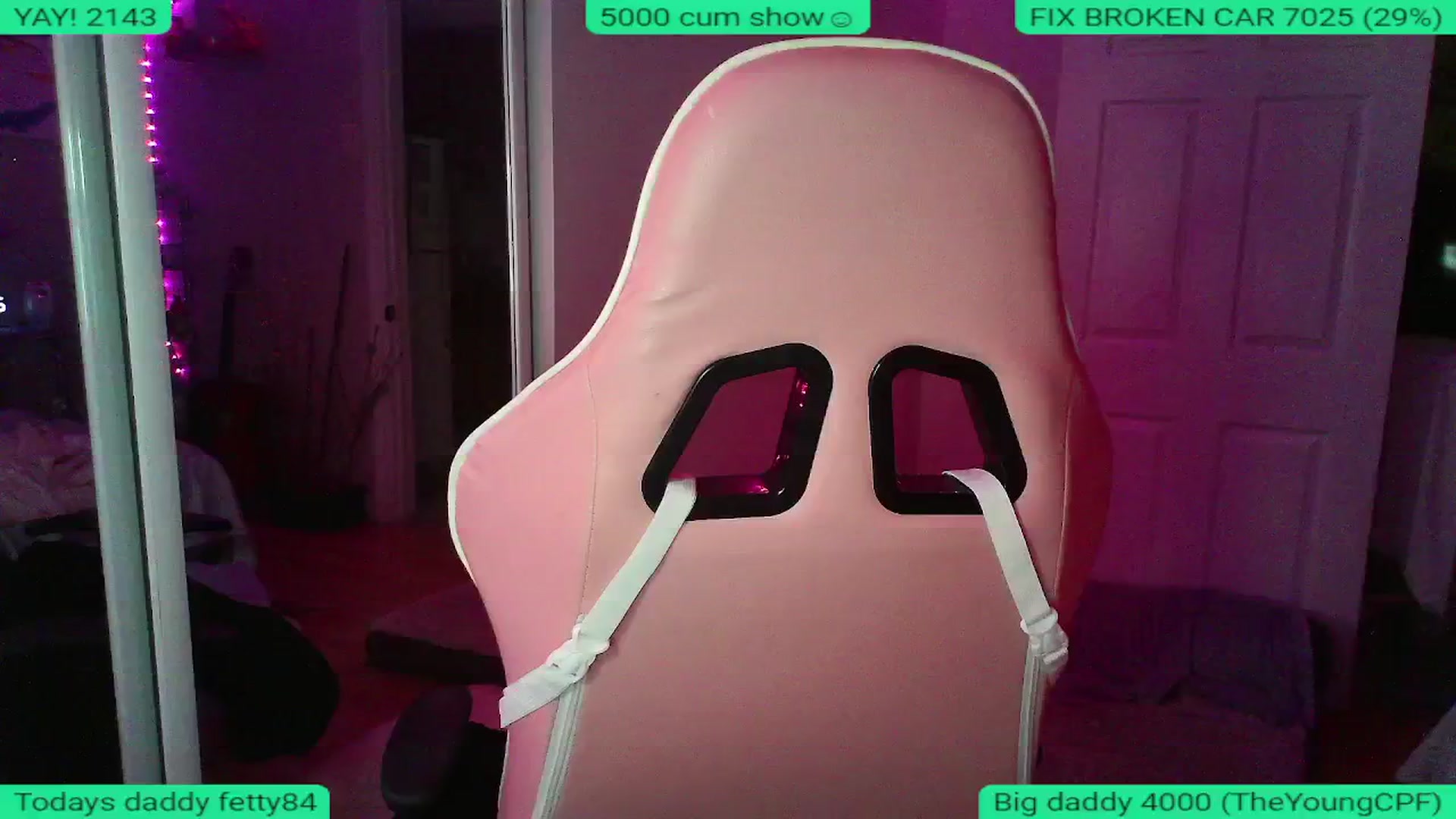 Gallery image thumbnail from Stormyxoo's myfreecams stream on, 05/15/2024, 02:35 image 19 of 20