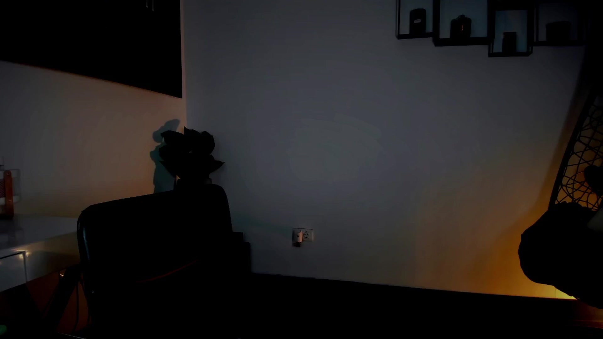 Gallery image thumbnail from Str8toheaven's myfreecams stream on, 09/22/2024, 24:06 image 20 of 20