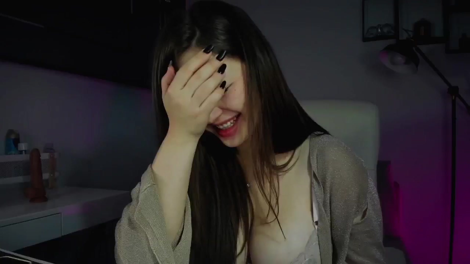 Gallery image thumbnail from Str8toheaven's myfreecams stream on, 11/04/2024, 23:56 image 19 of 20