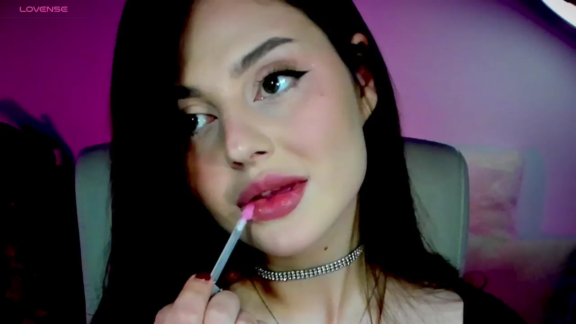 Gallery image thumbnail from Str8toheaven's myfreecams stream on, 01/27/2025, 17:58 image 12 of 20