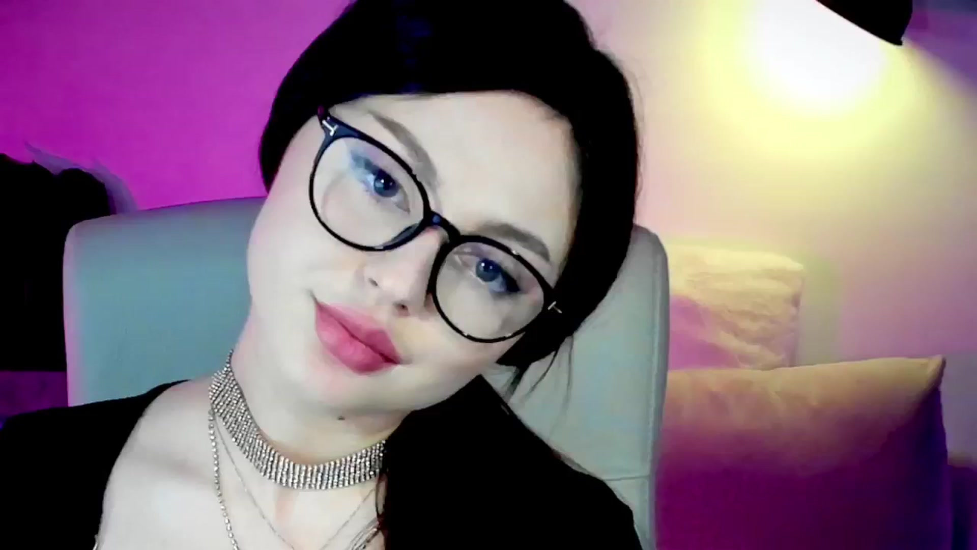 Gallery image thumbnail from Str8toheaven's myfreecams stream on, 04/02/2025, 13:45 image 20 of 20