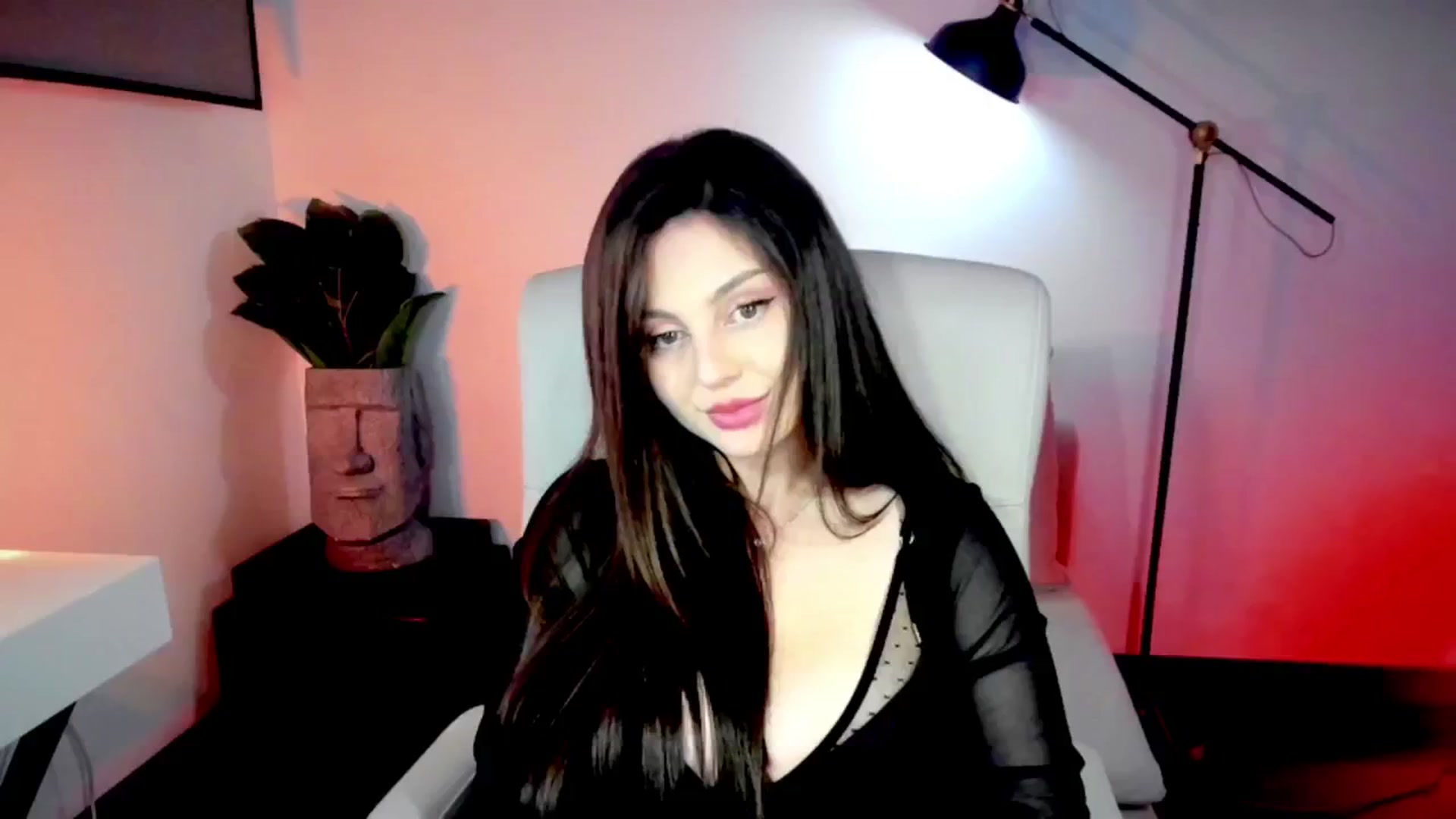 Gallery image thumbnail from Str8toheaven's myfreecams stream on, 04/02/2025, 15:44 image 11 of 20