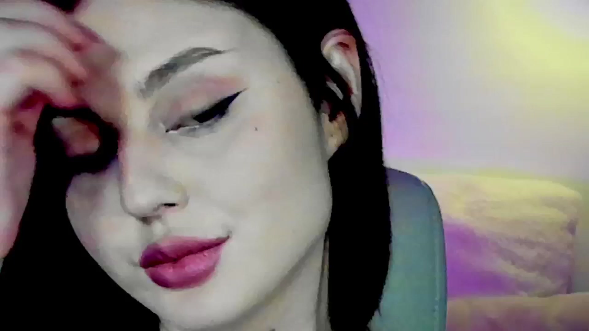 Gallery image thumbnail from Str8toheaven's myfreecams stream on, 04/02/2025, 15:44 image 2 of 20