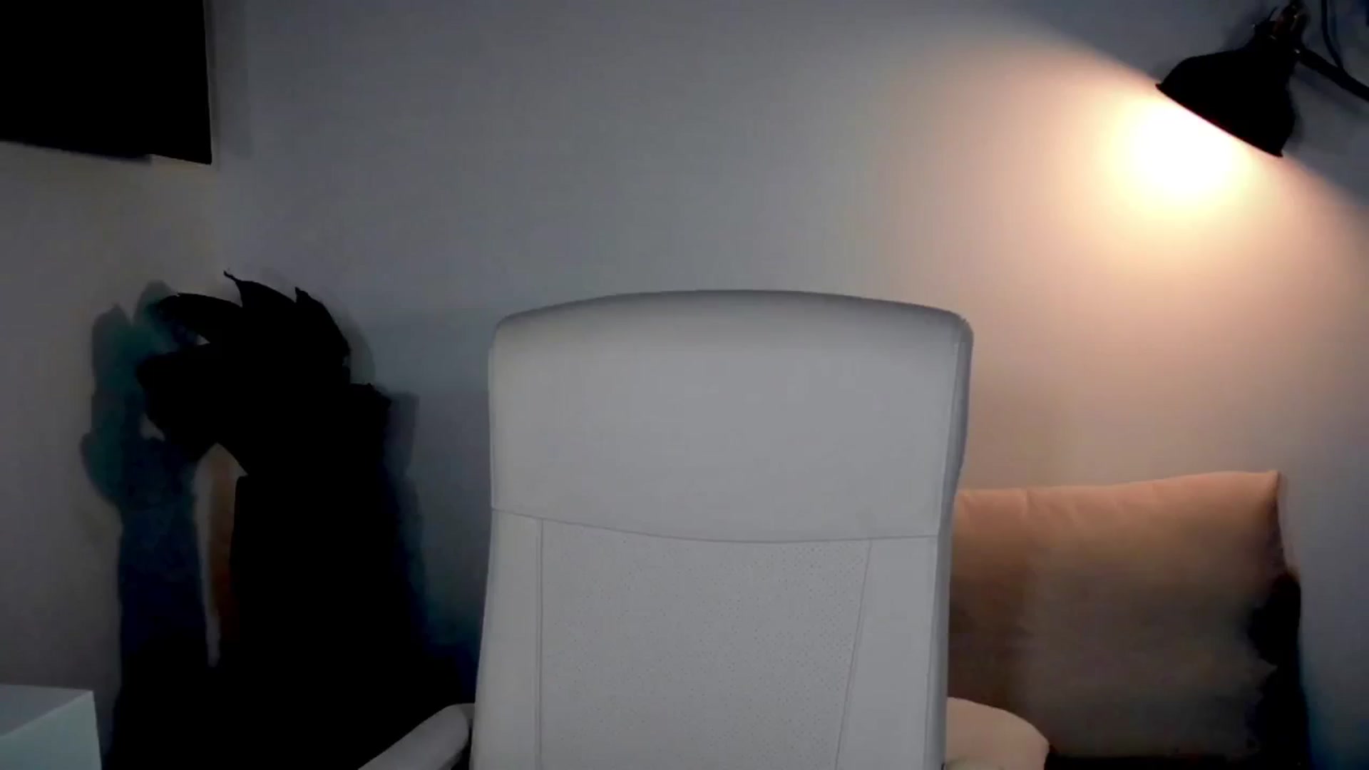 Gallery image thumbnail from Str8toheaven's myfreecams stream on, 04/16/2025, 15:01 image 10 of 20